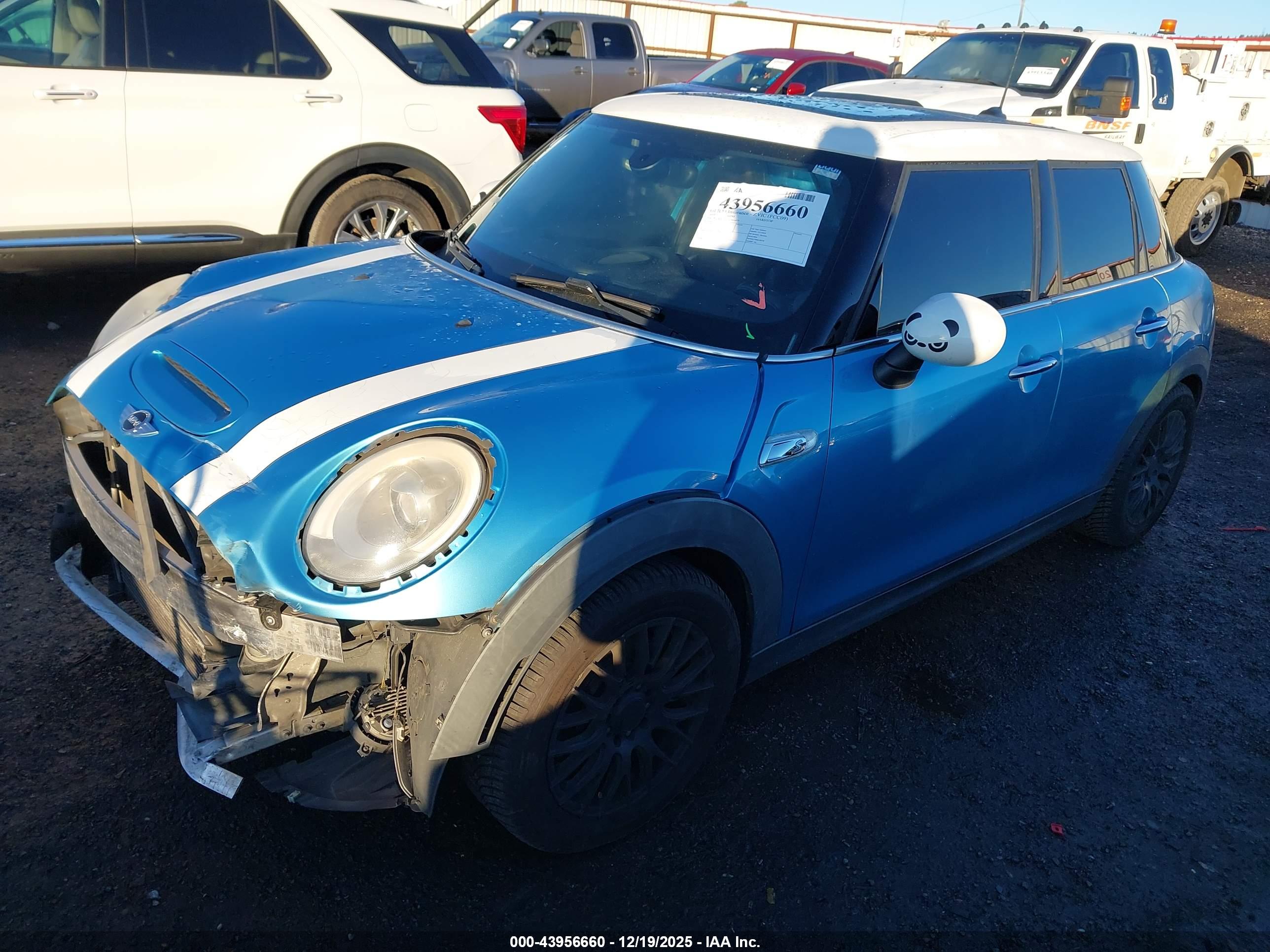 MINI HARDTOP image 2