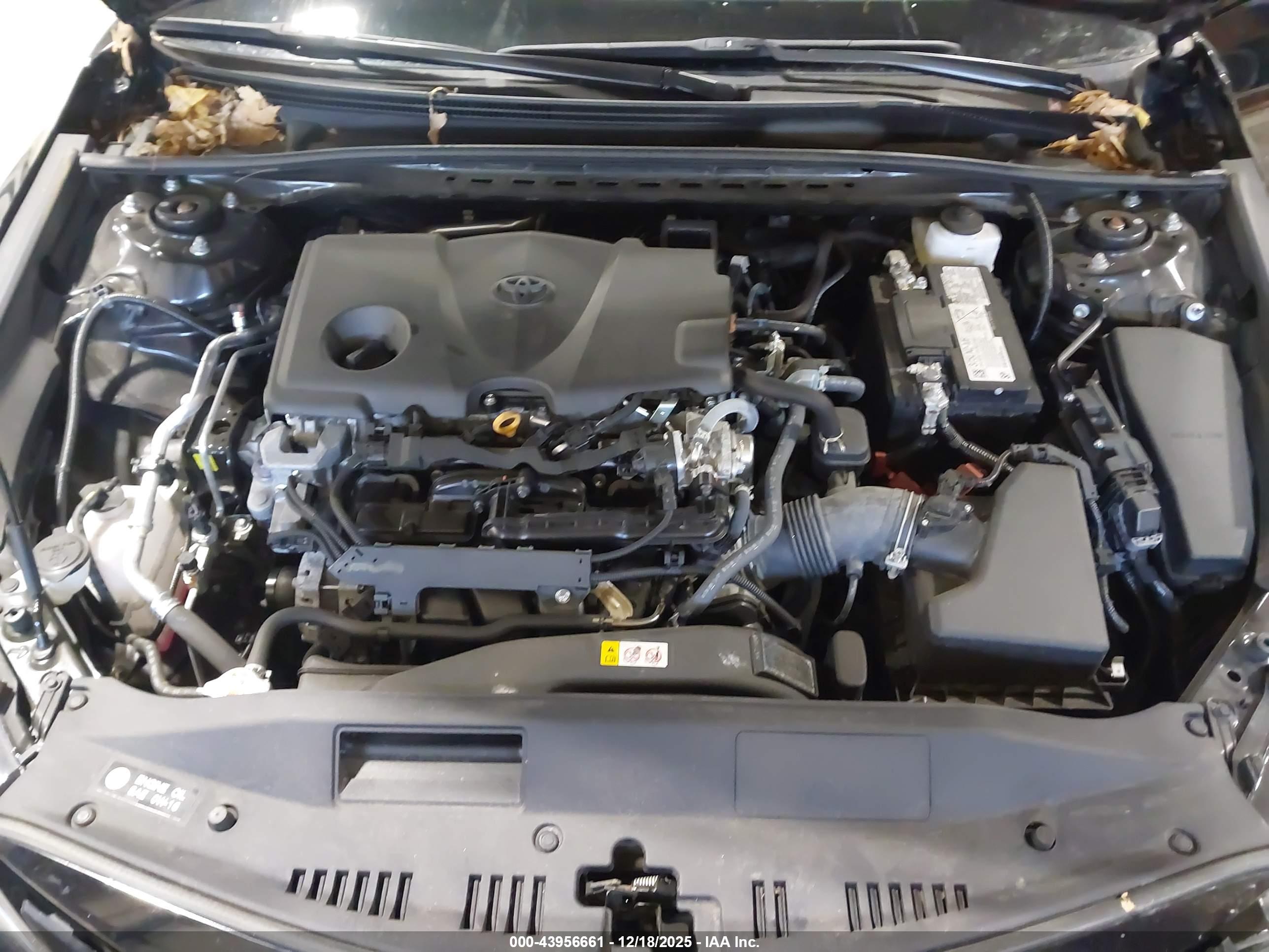 TOYOTA CAMRY image 10