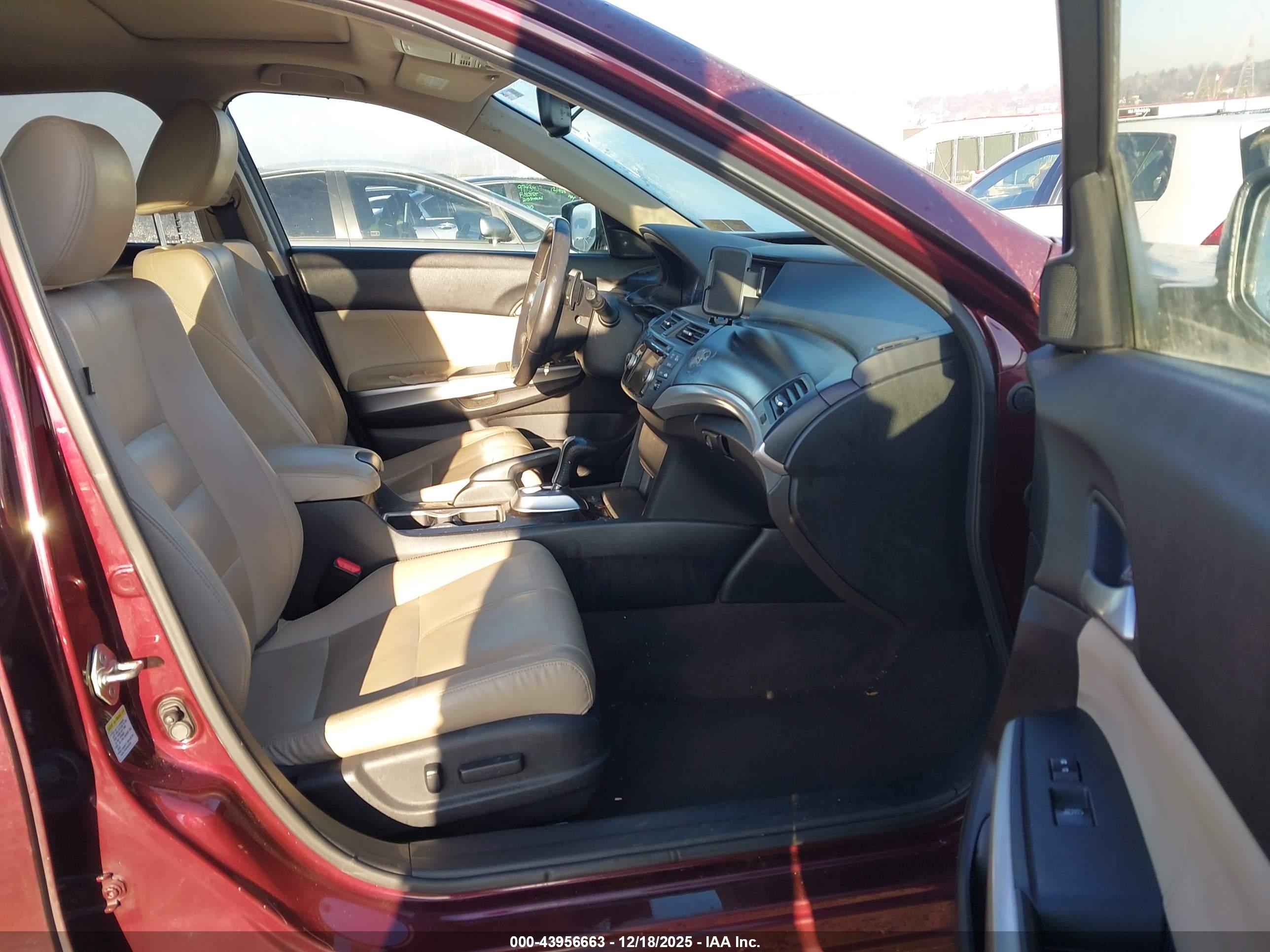 HONDA CROSSTOUR image 5