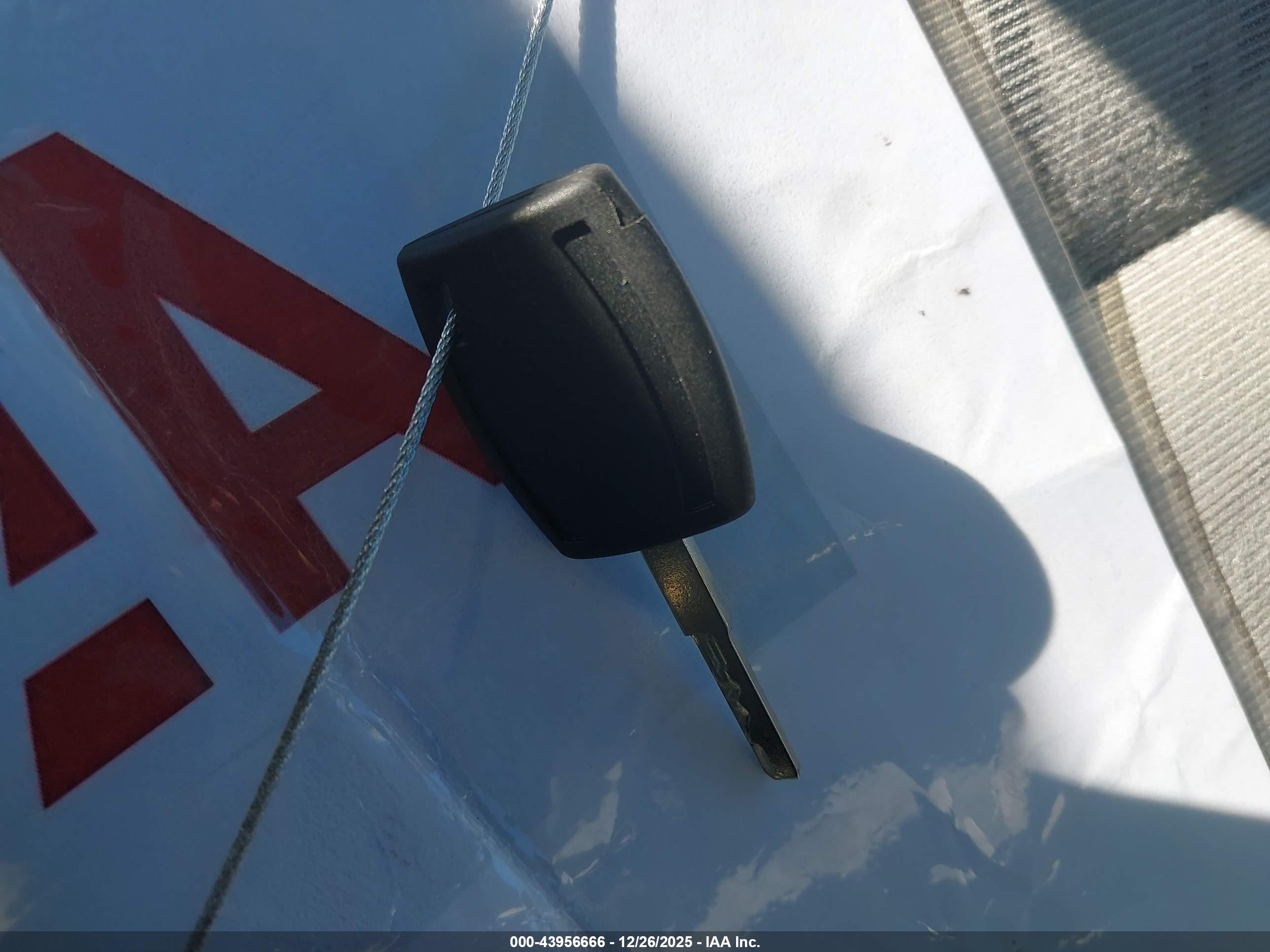 FORD FIESTA image 11