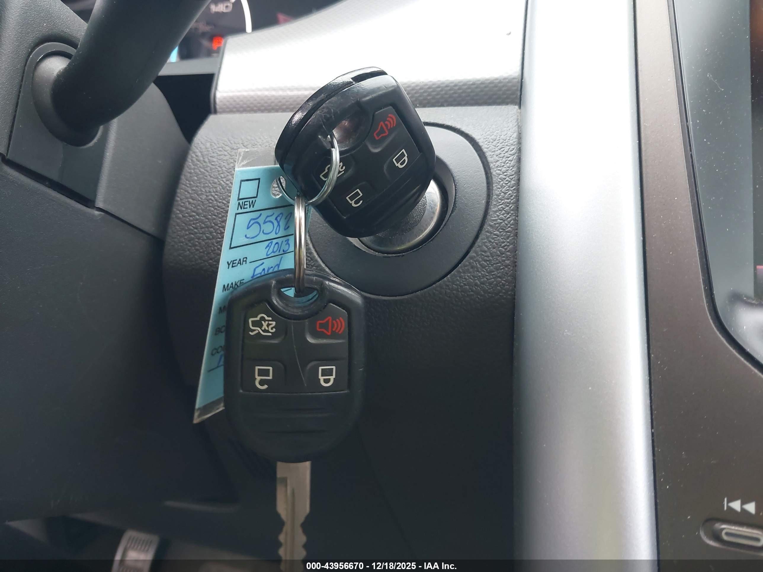 FORD EDGE image 11
