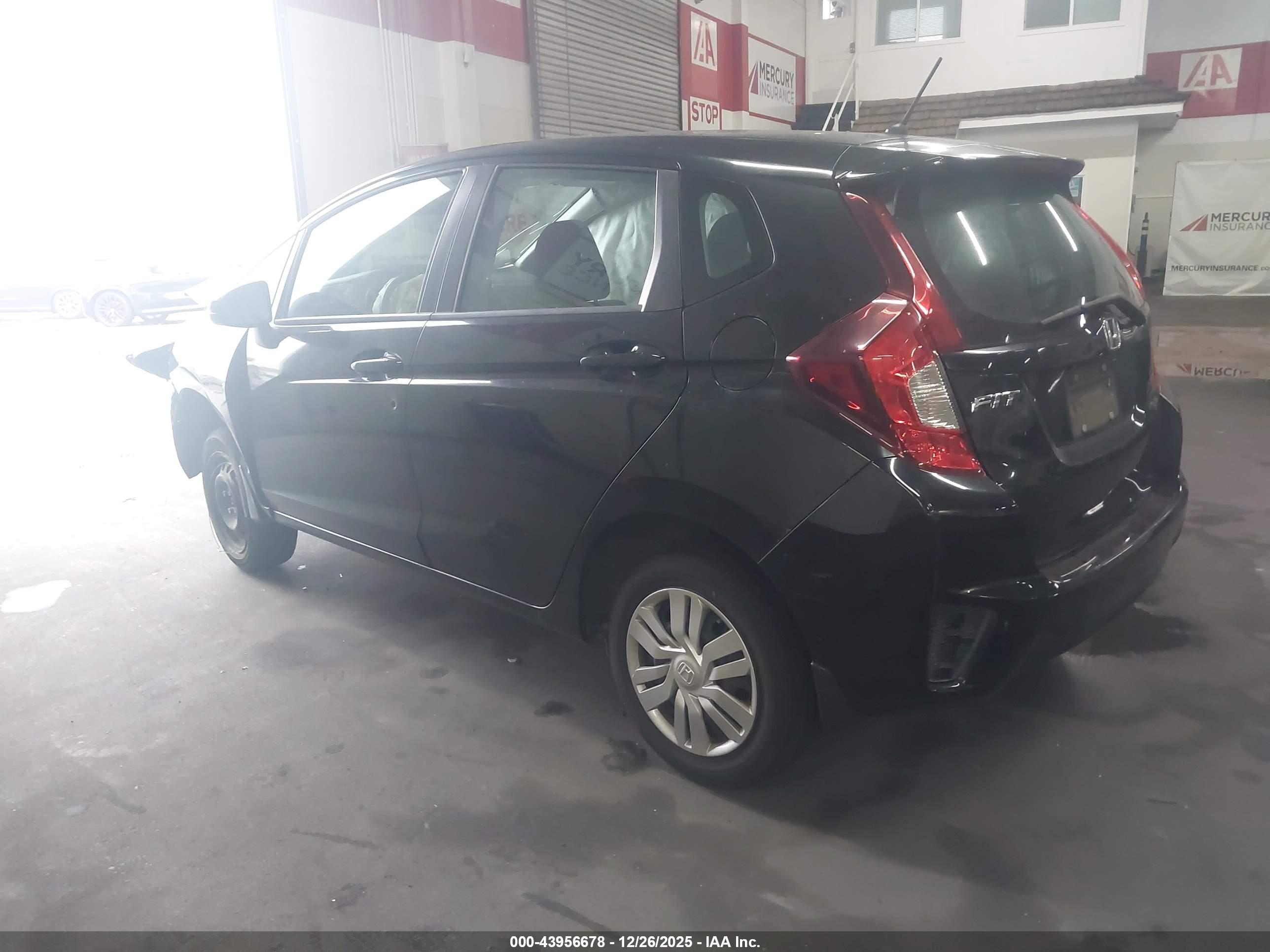HONDA FIT image 3