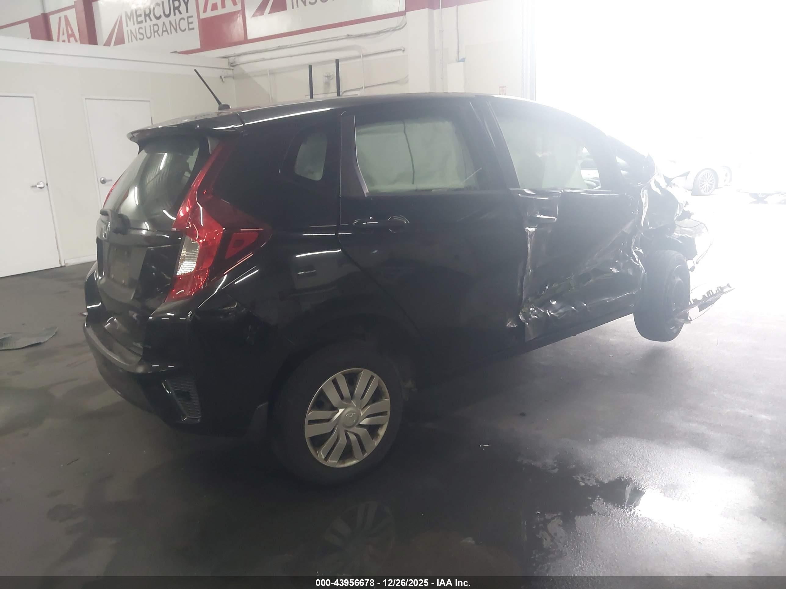 HONDA FIT image 4