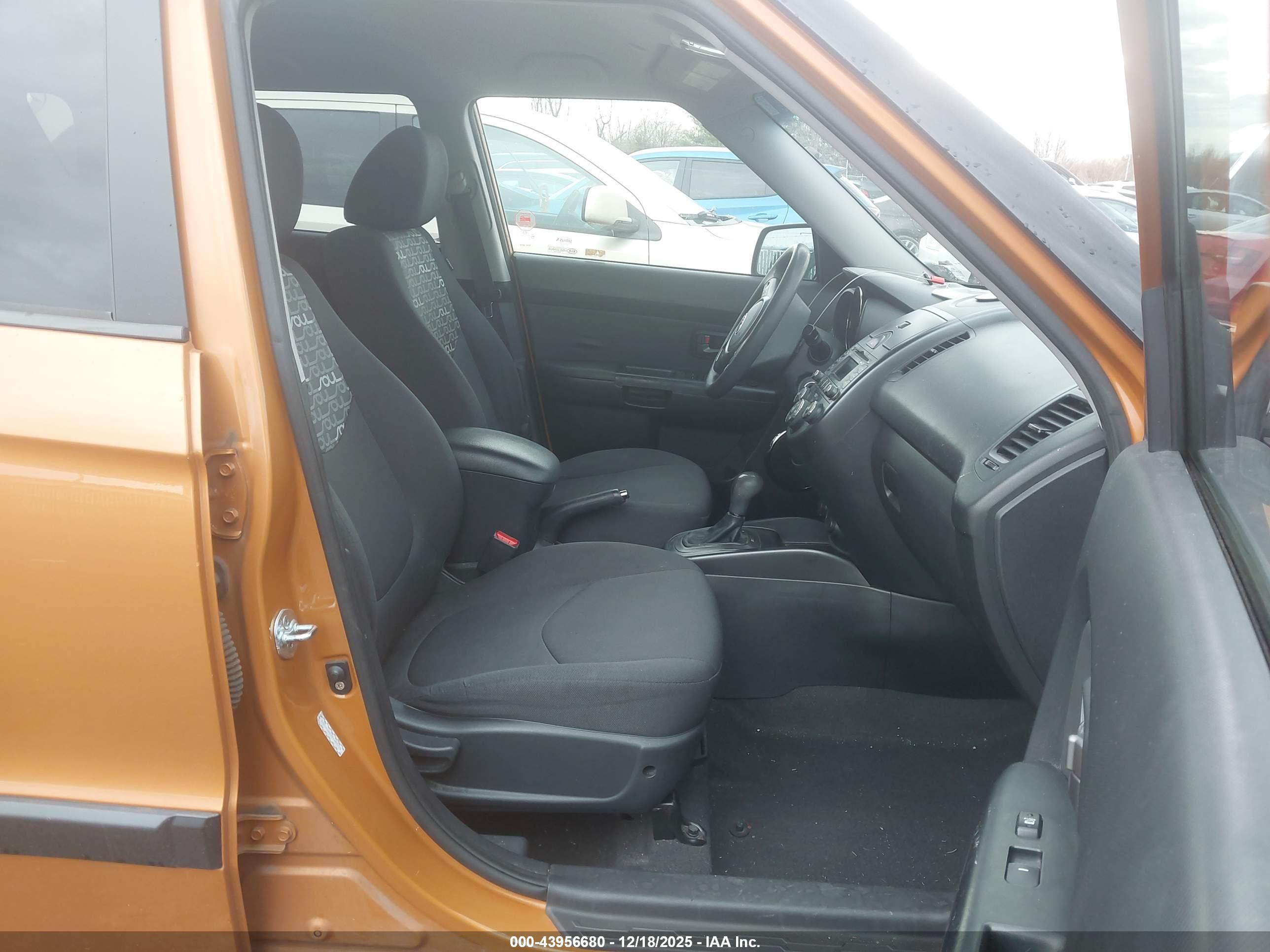 KIA SOUL image 5