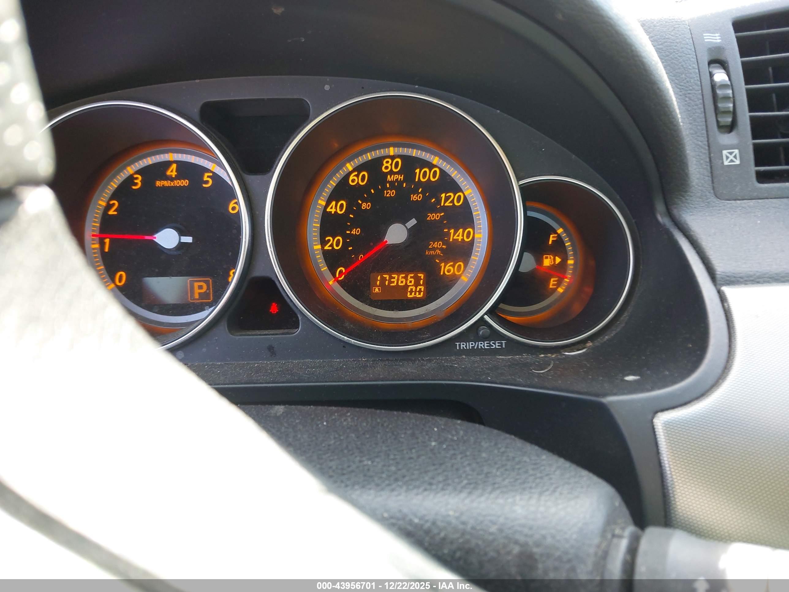 INFINITI M35 image 7