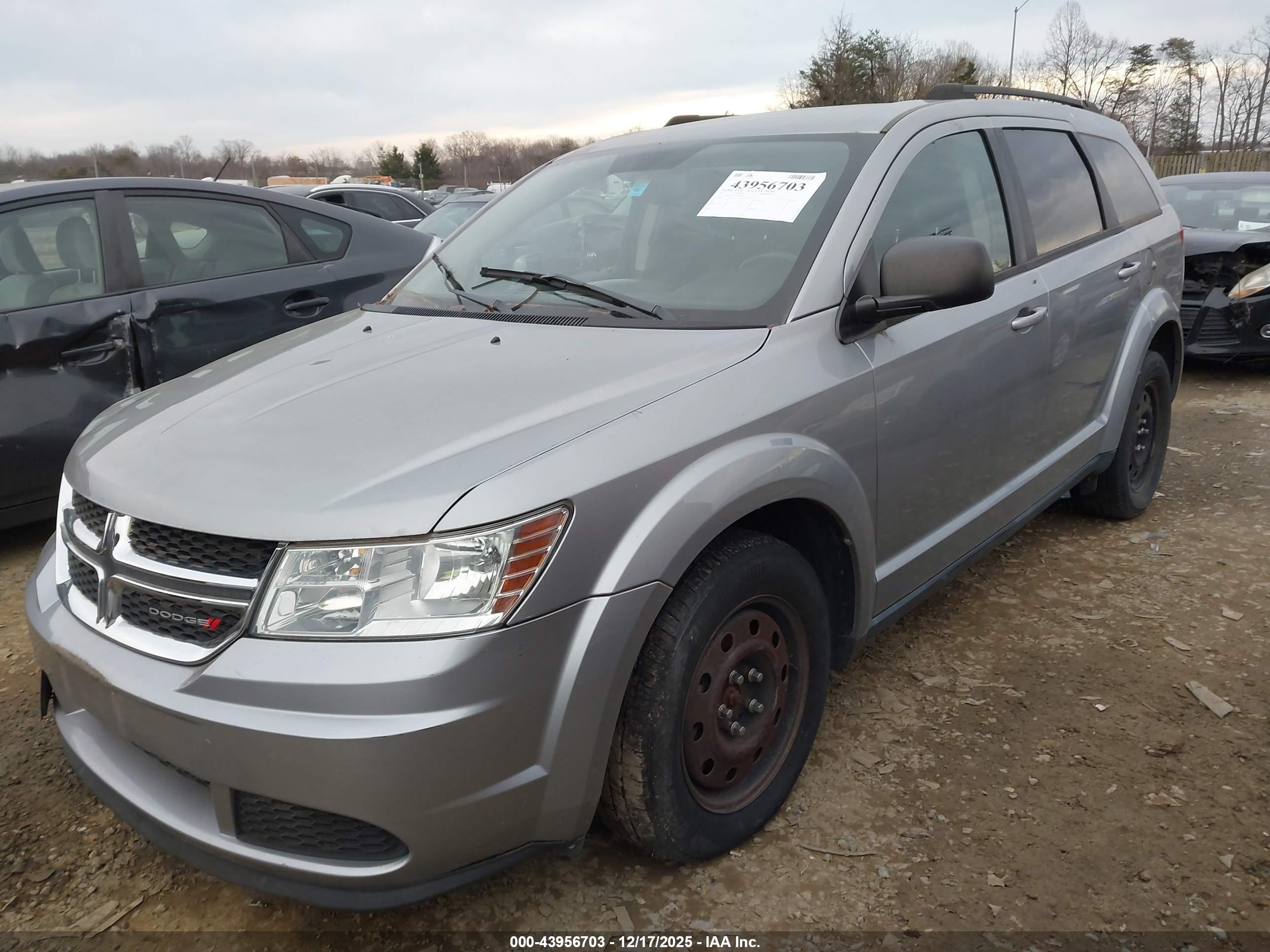 DODGE JOURNEY image 2