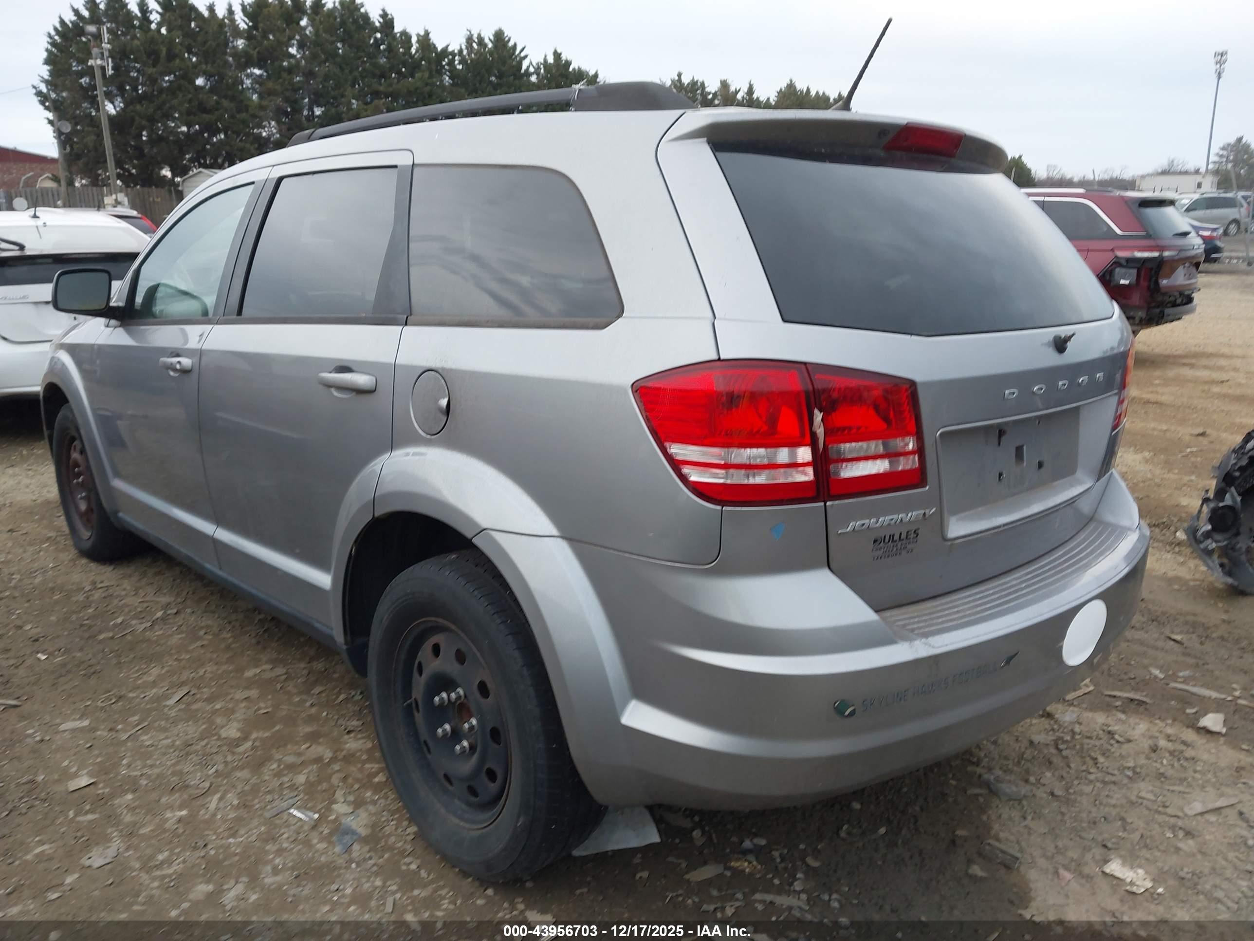 DODGE JOURNEY image 3