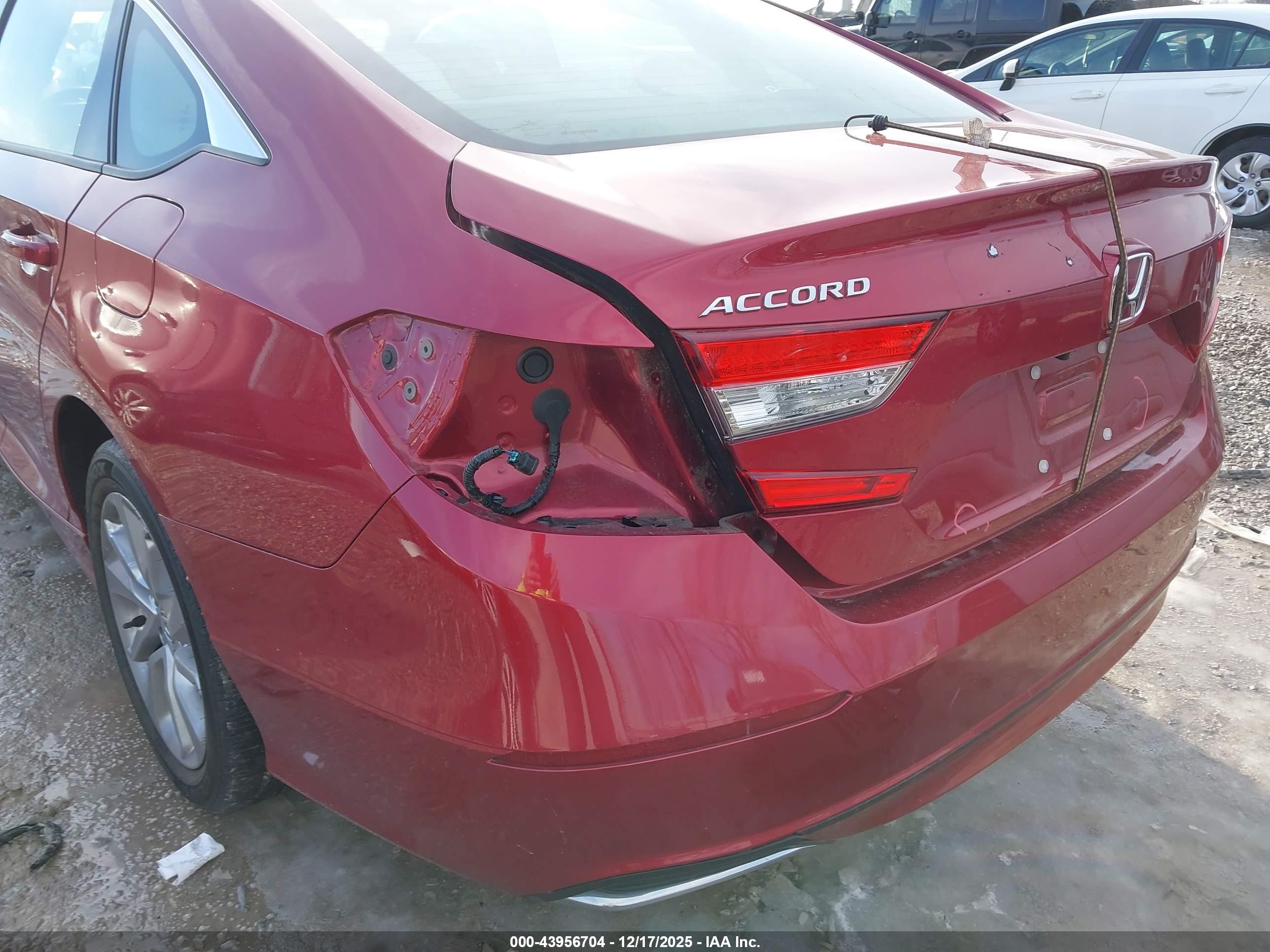 HONDA ACCORD image 6