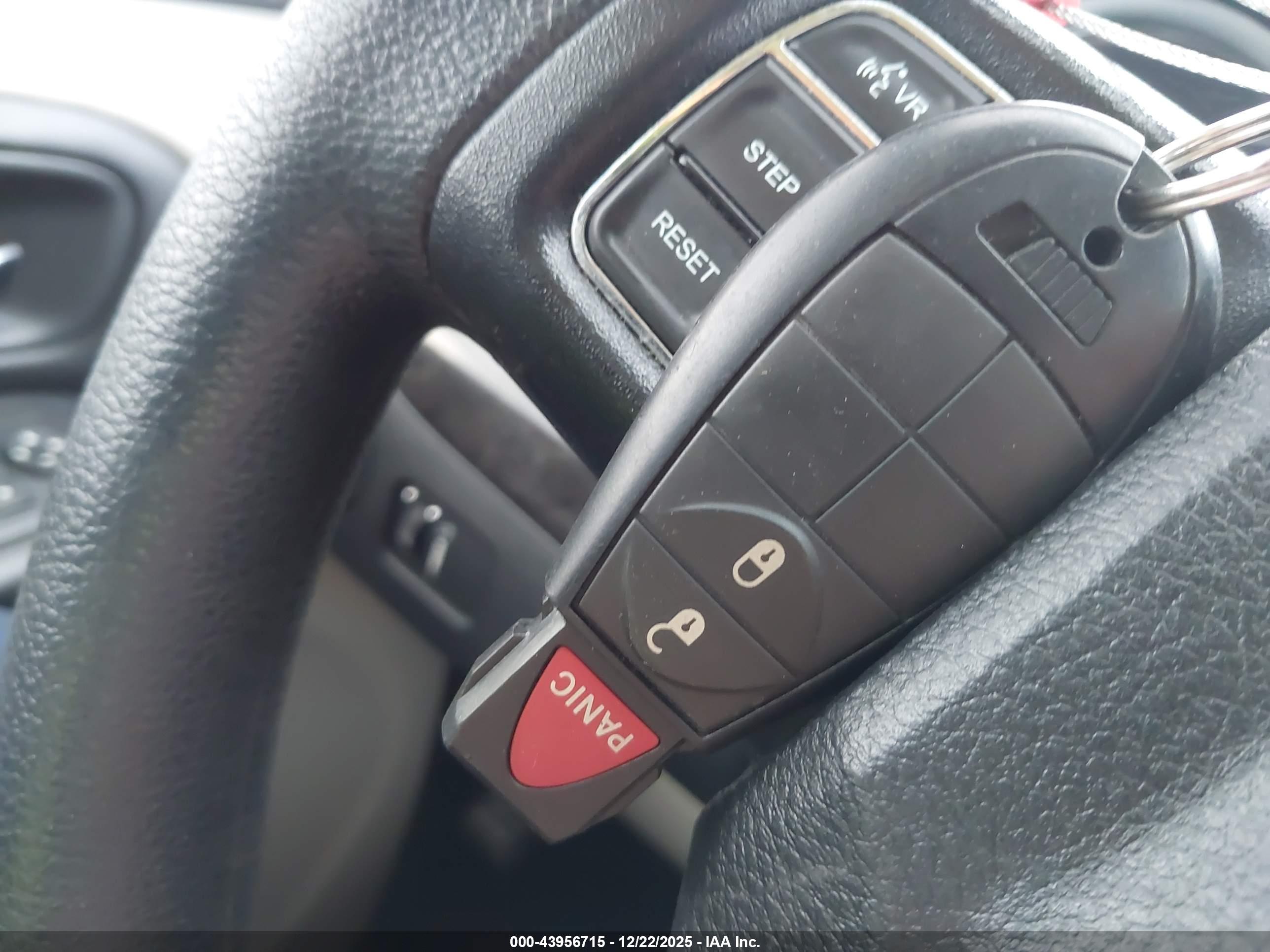 DODGE GRAND image 11