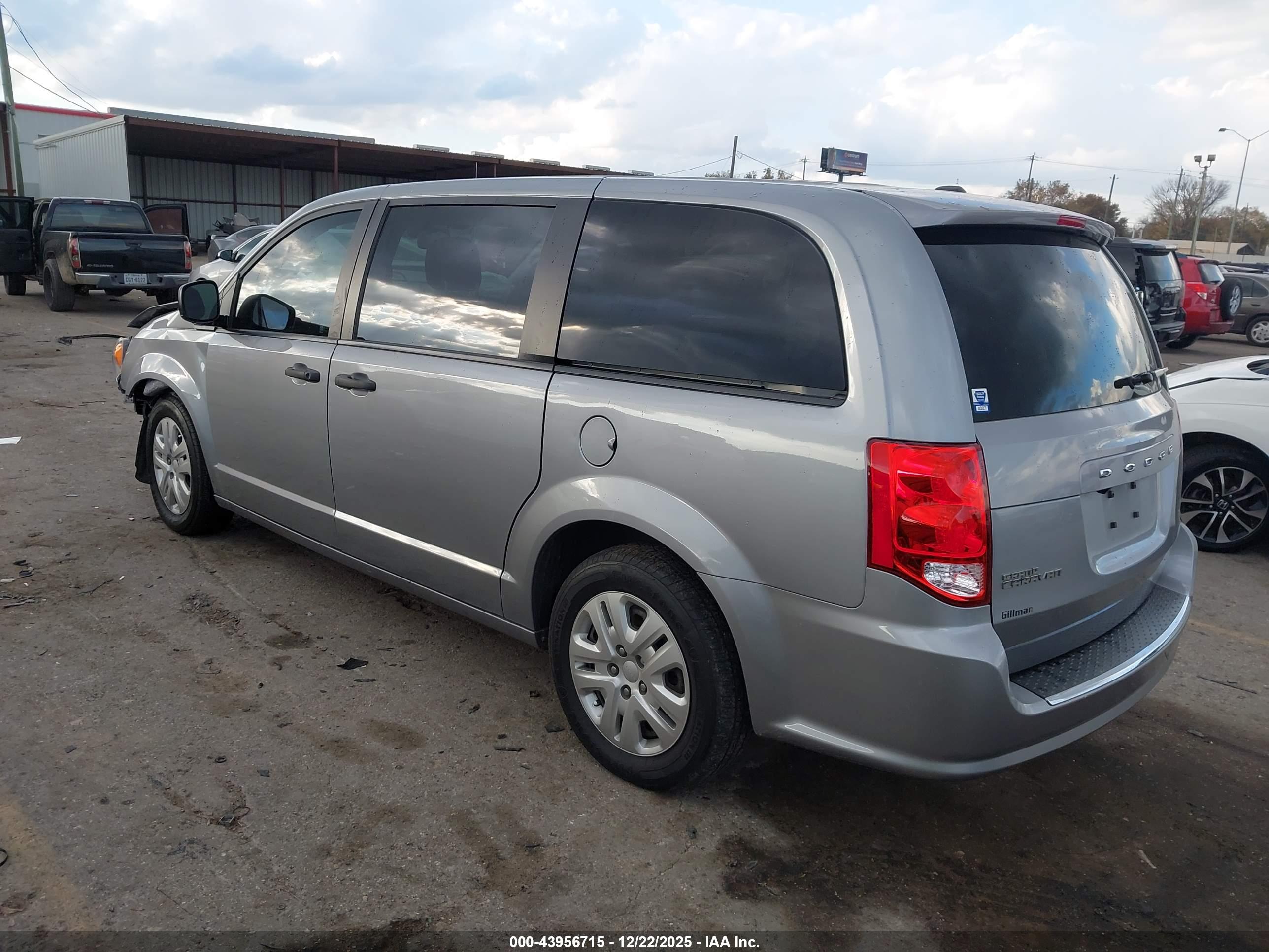 DODGE GRAND image 3