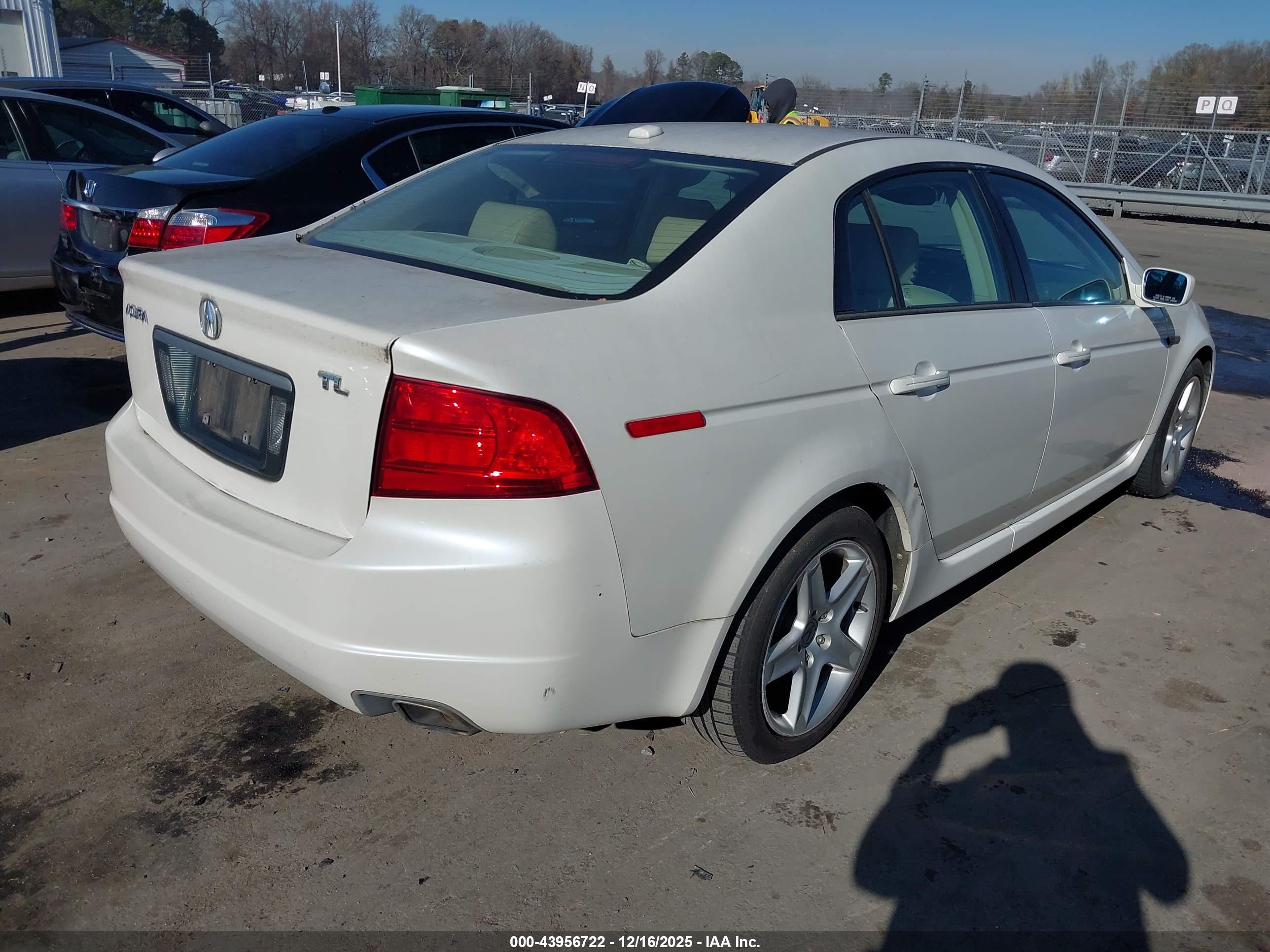 ACURA TL image 4