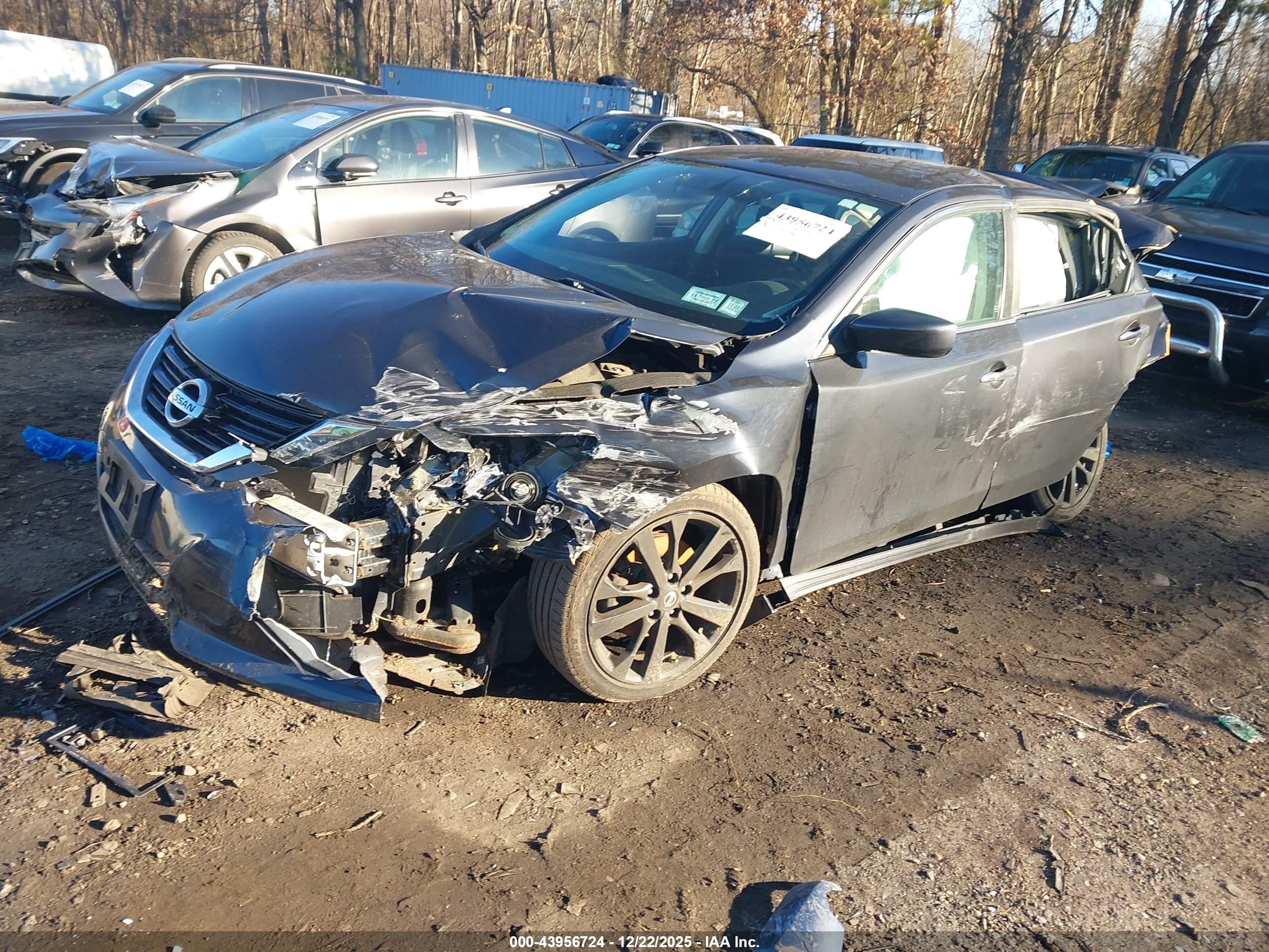 NISSAN ALTIMA image 2