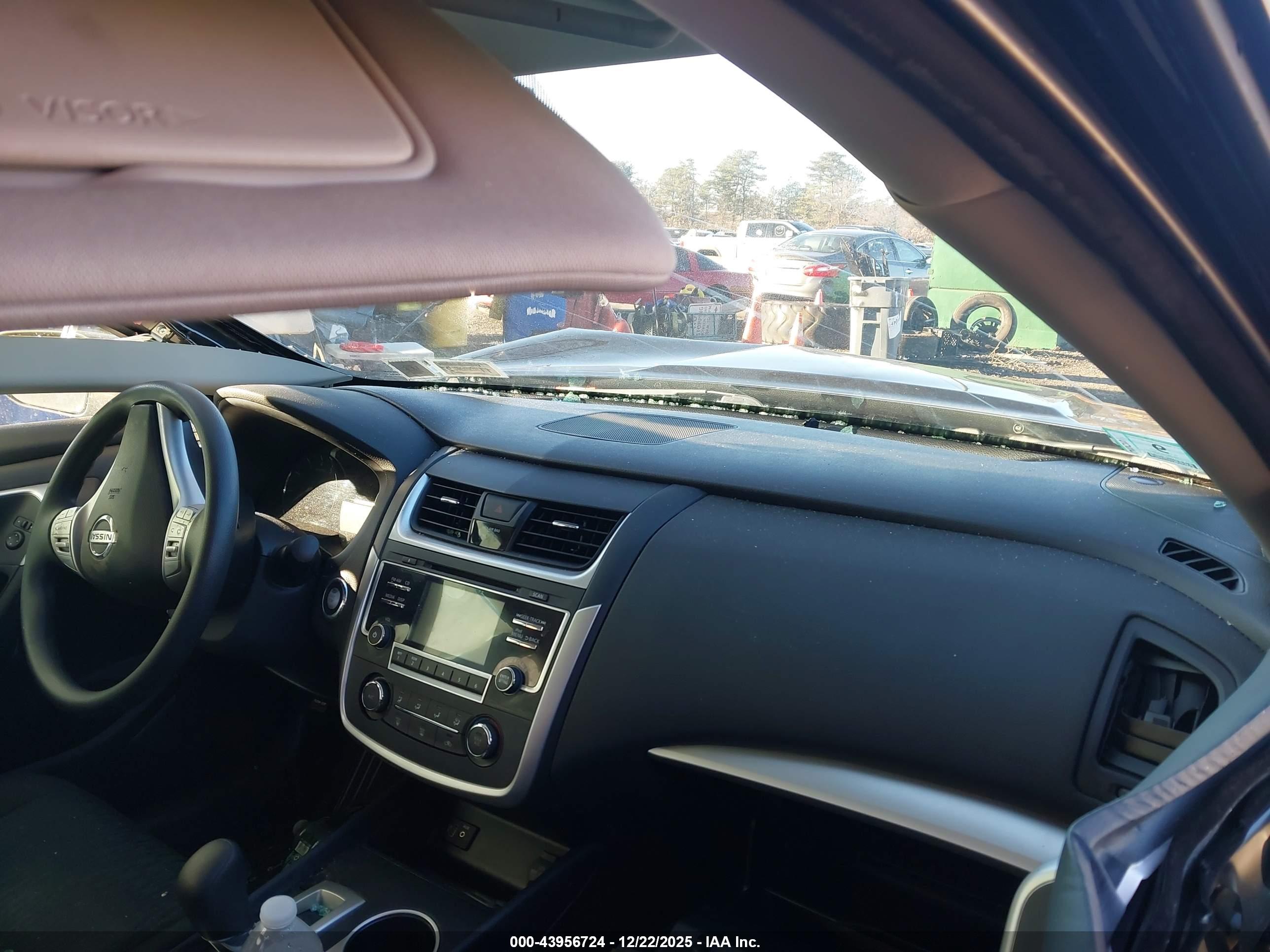NISSAN ALTIMA image 5