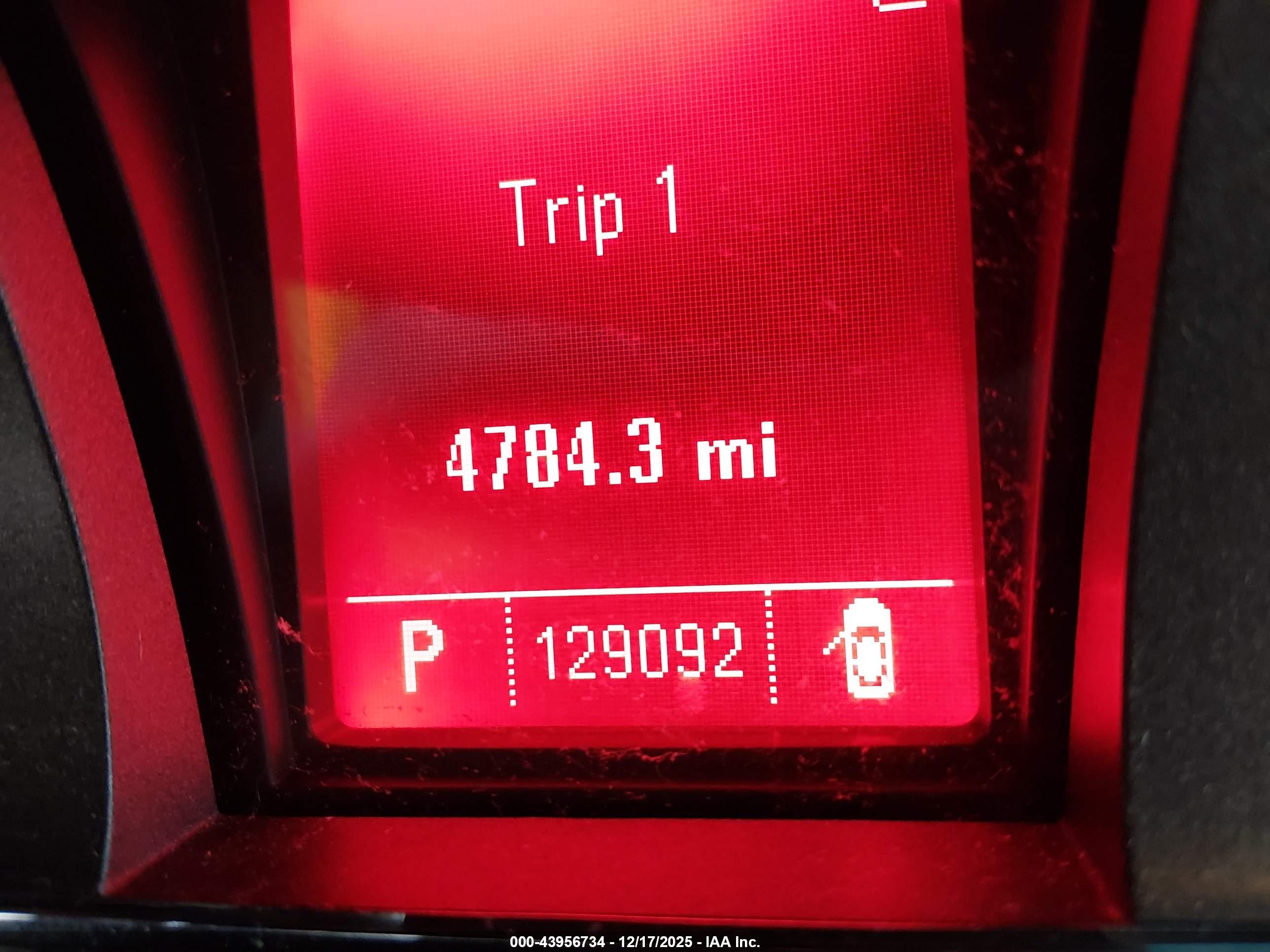 GMC TERRAIN image 7