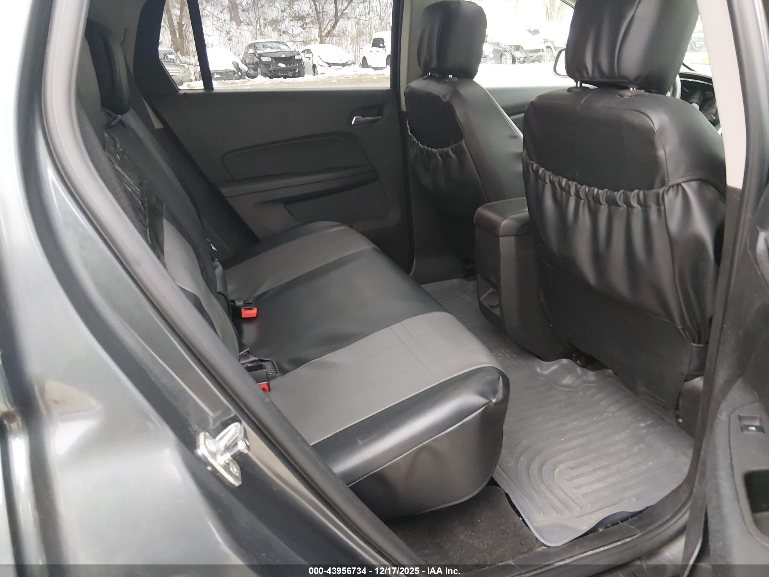 GMC TERRAIN image 8