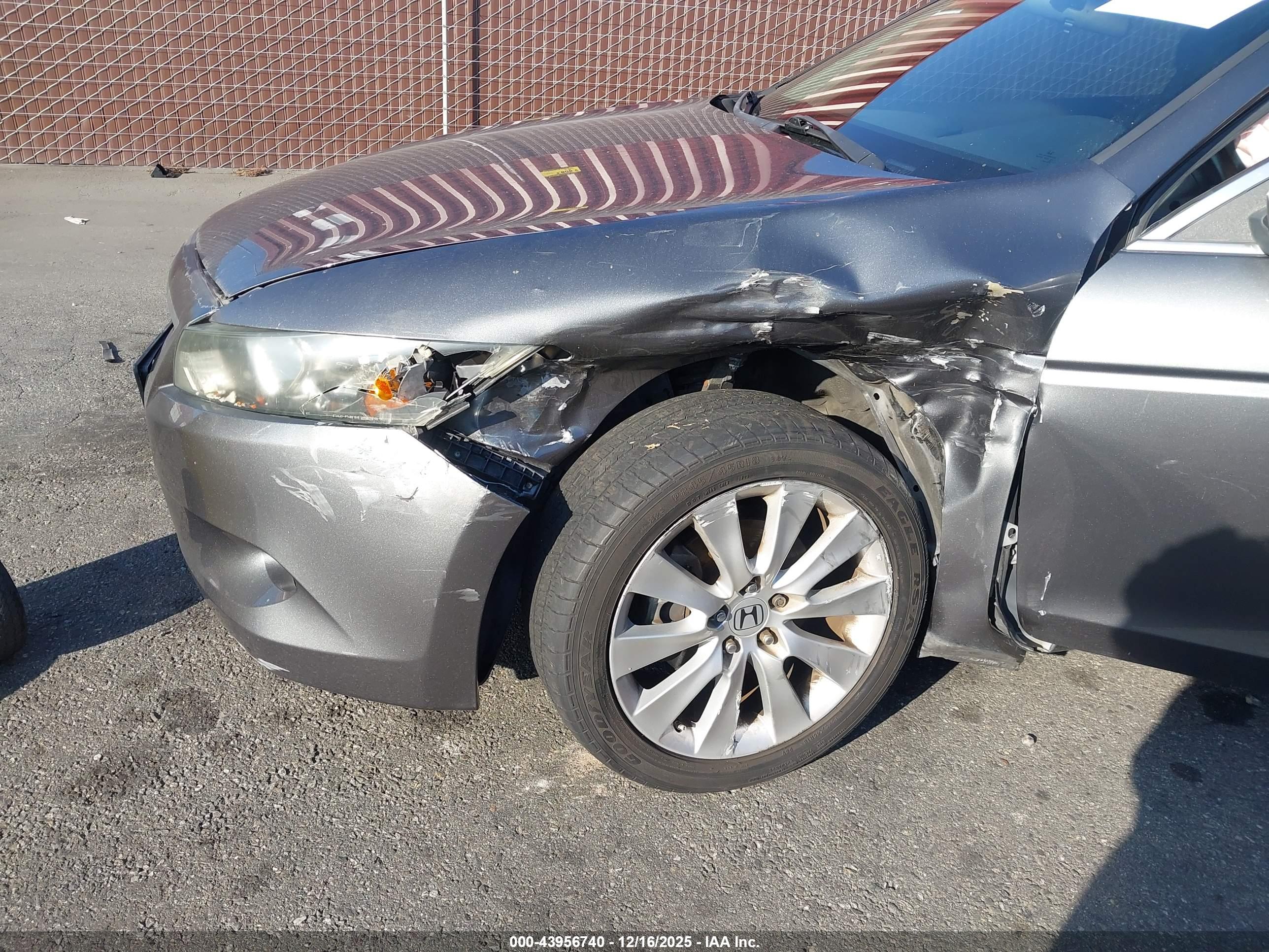 HONDA ACCORD image 6