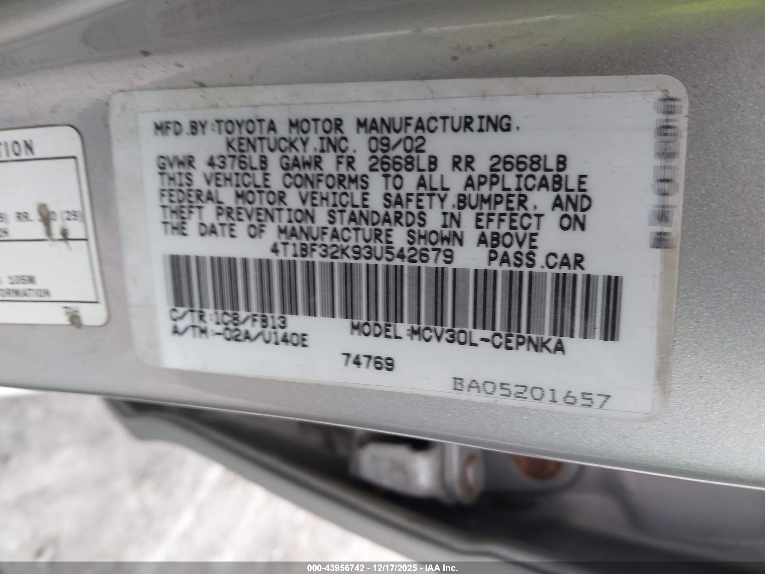 TOYOTA CAMRY image 9