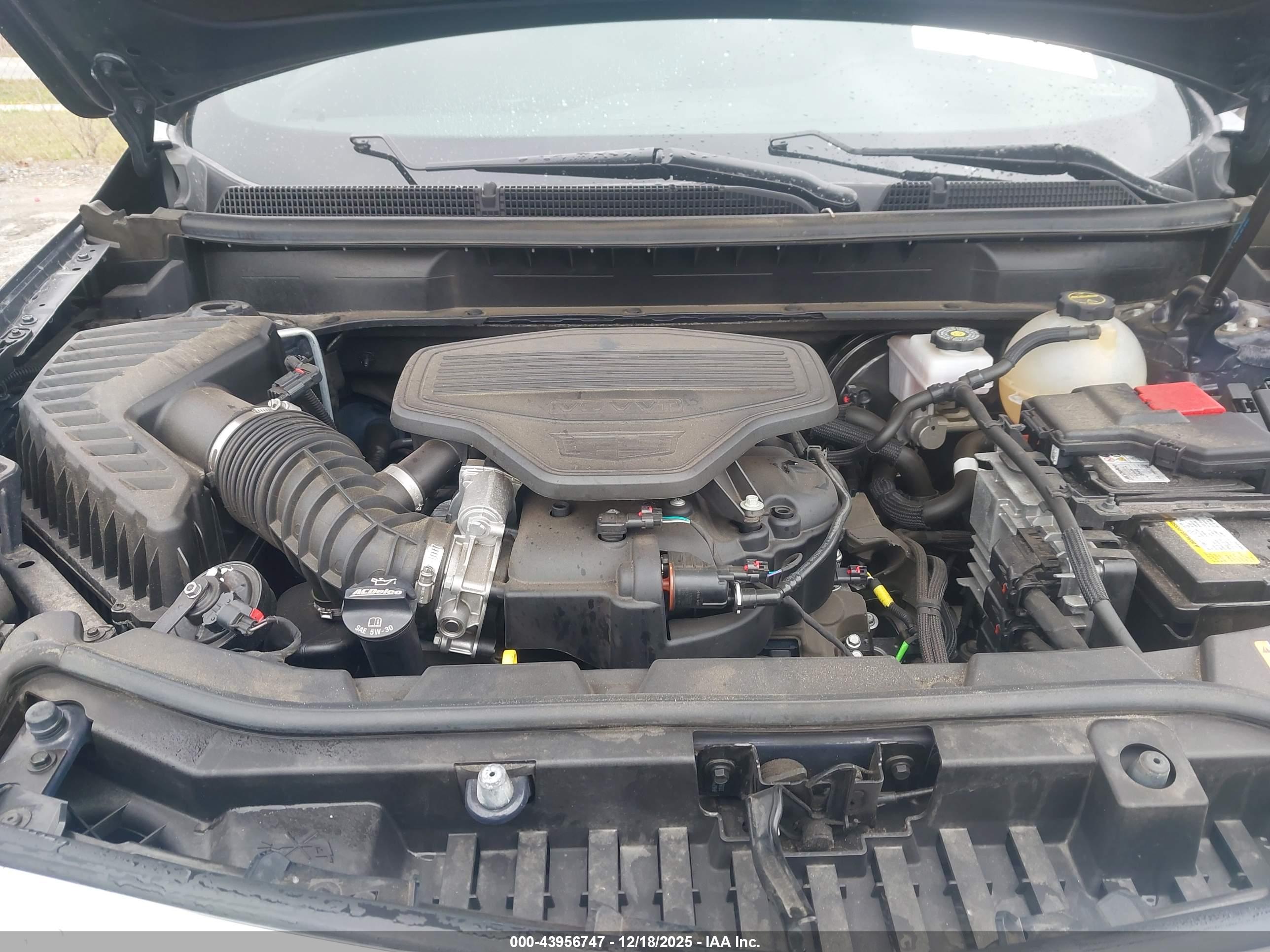 CADILLAC XT5 image 10