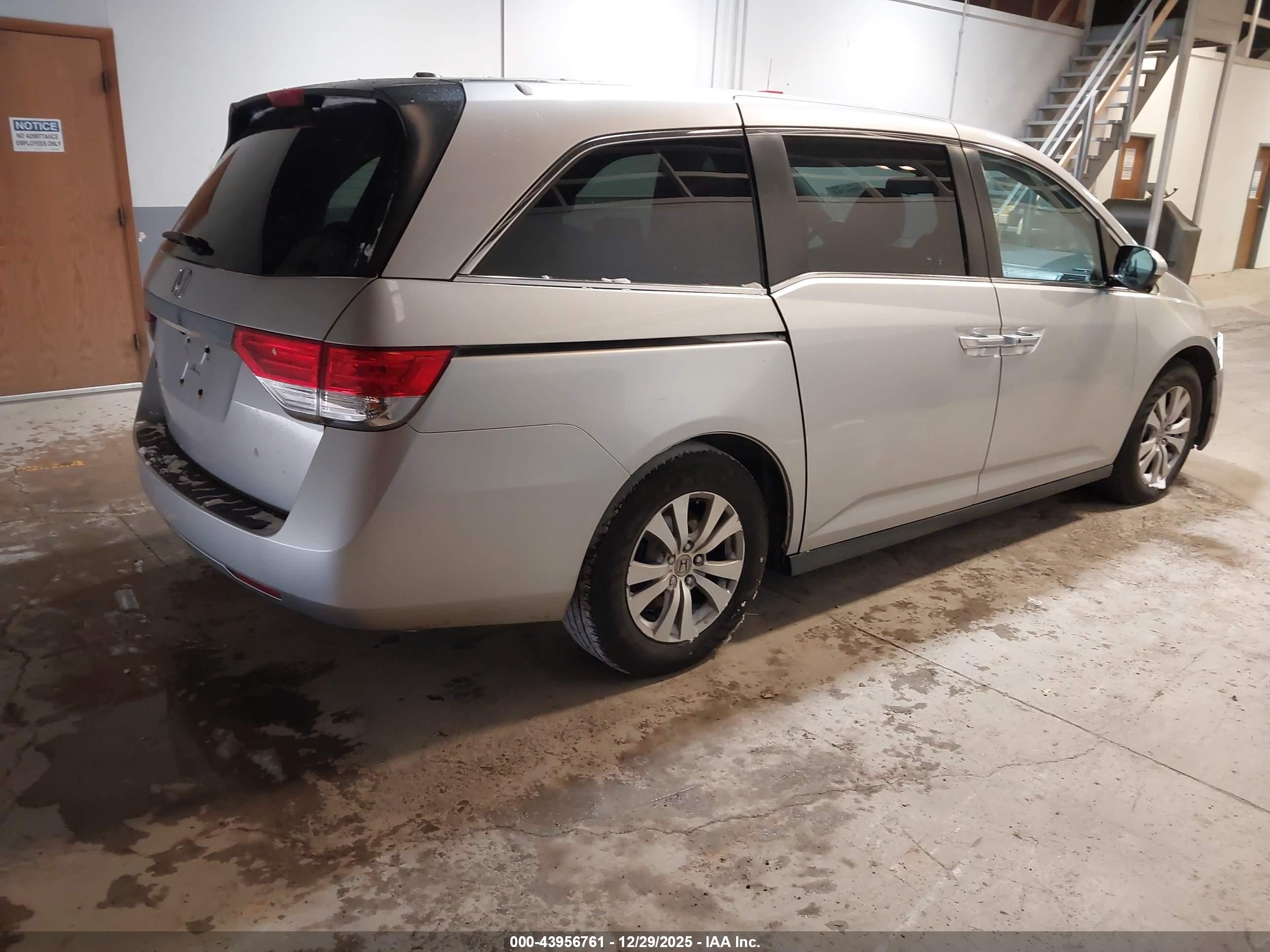 HONDA ODYSSEY image 4