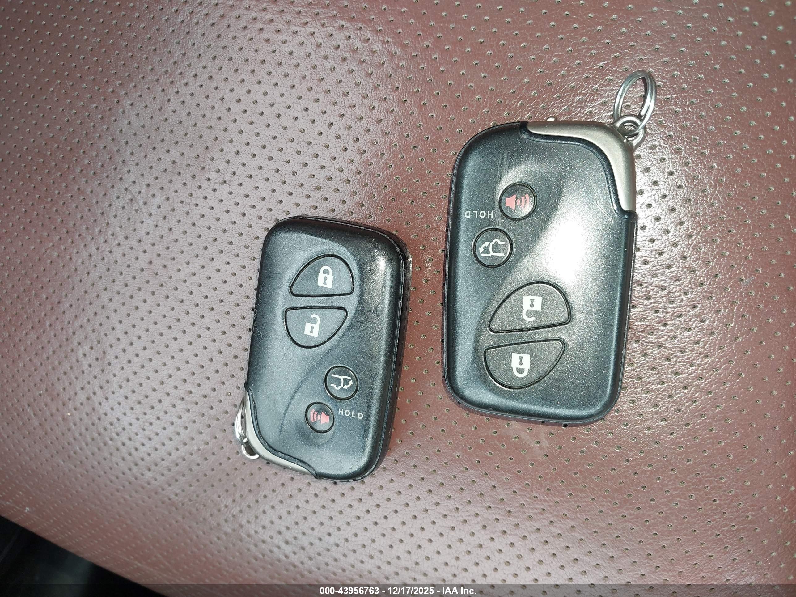 LEXUS RX image 11