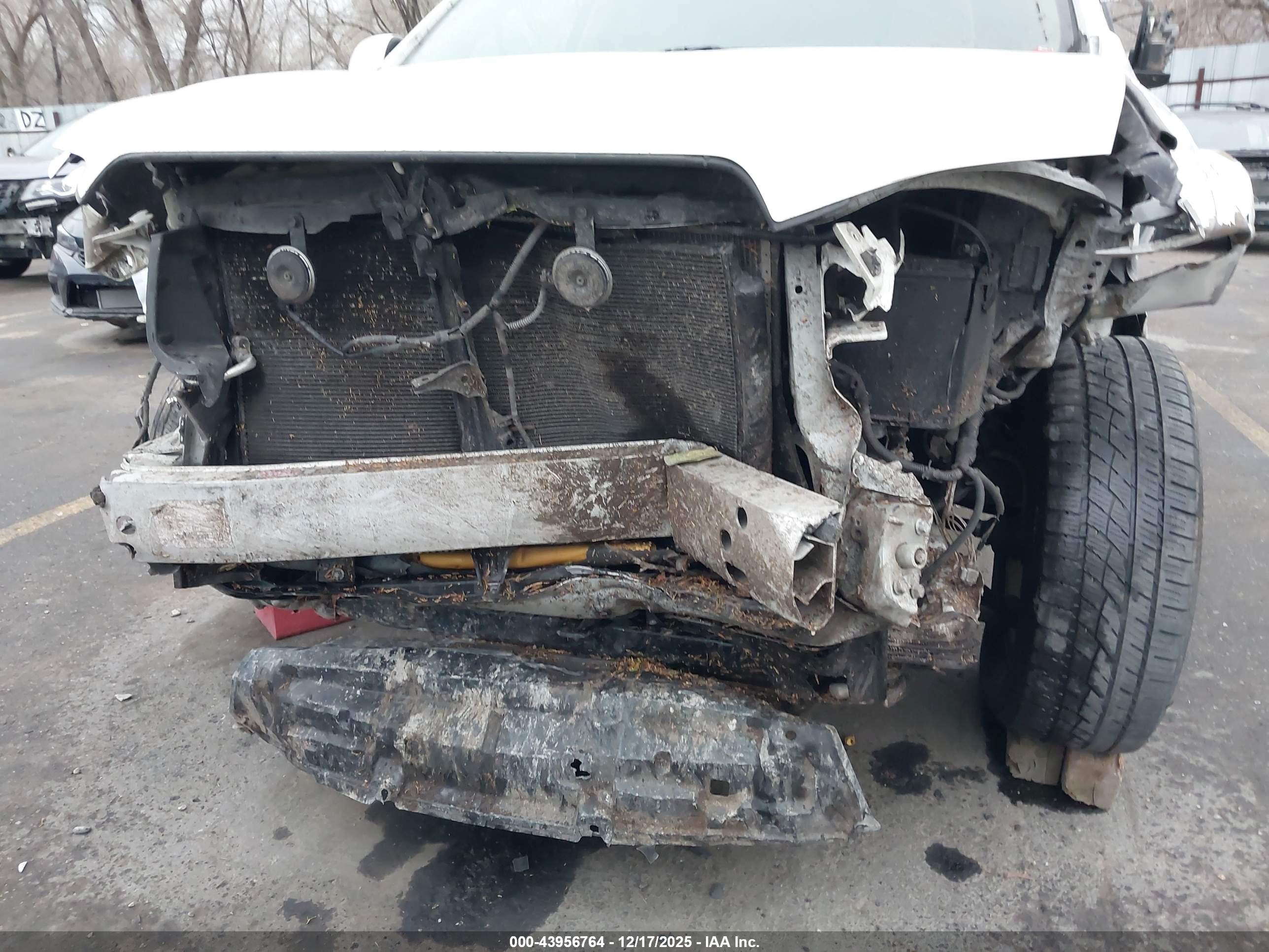 TOYOTA HIGHLANDER image 6