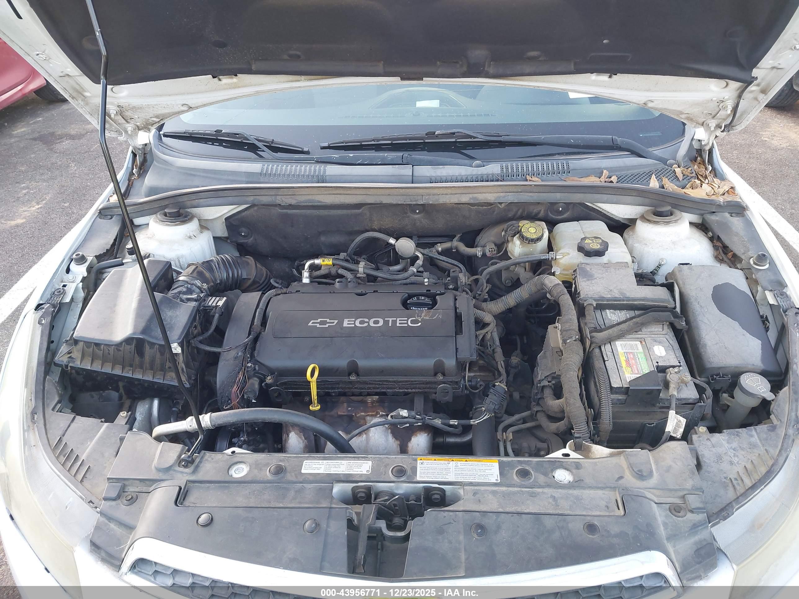 CHEVROLET CRUZE image 10