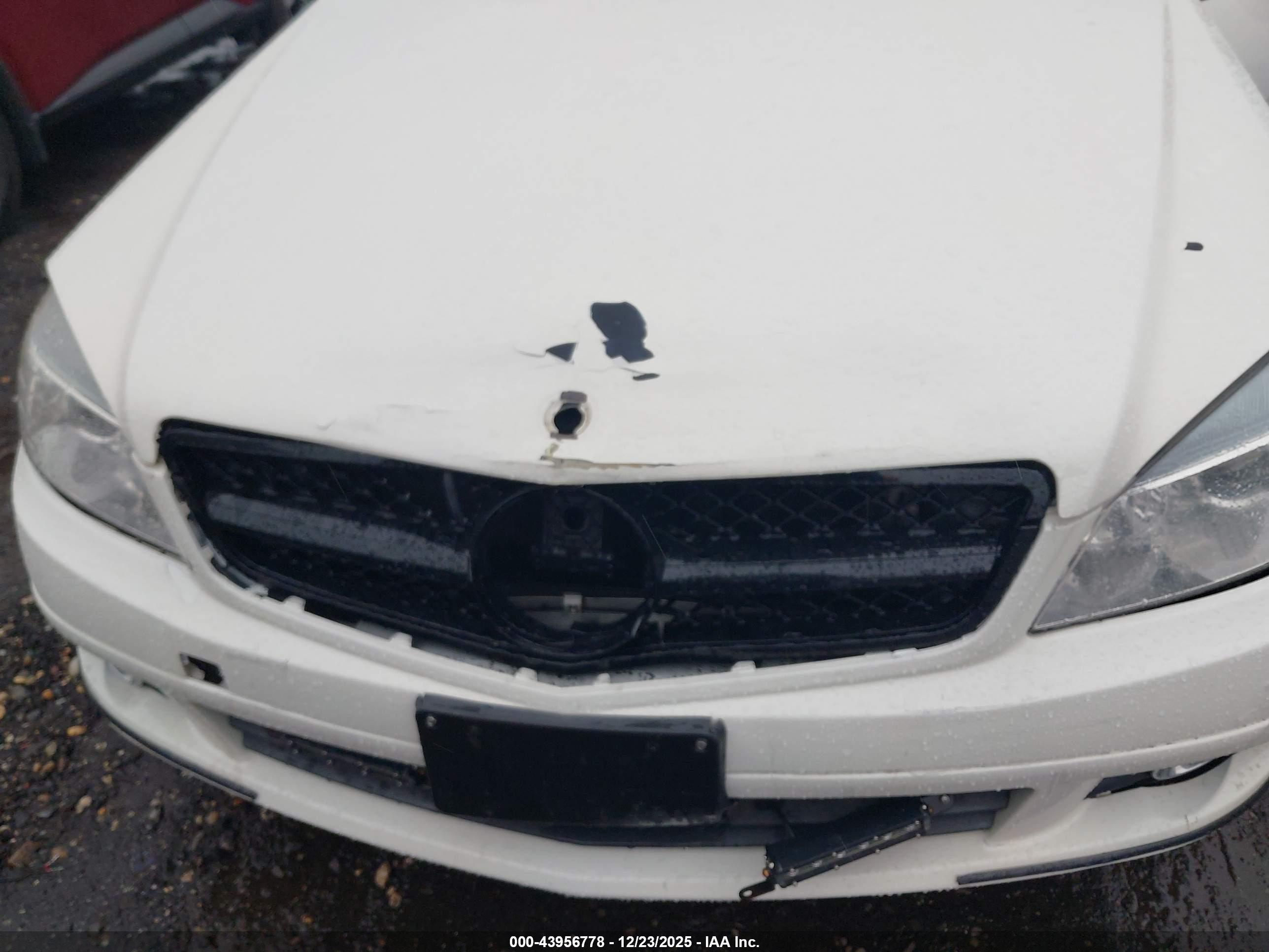 MERCEDES-BENZ C image 10