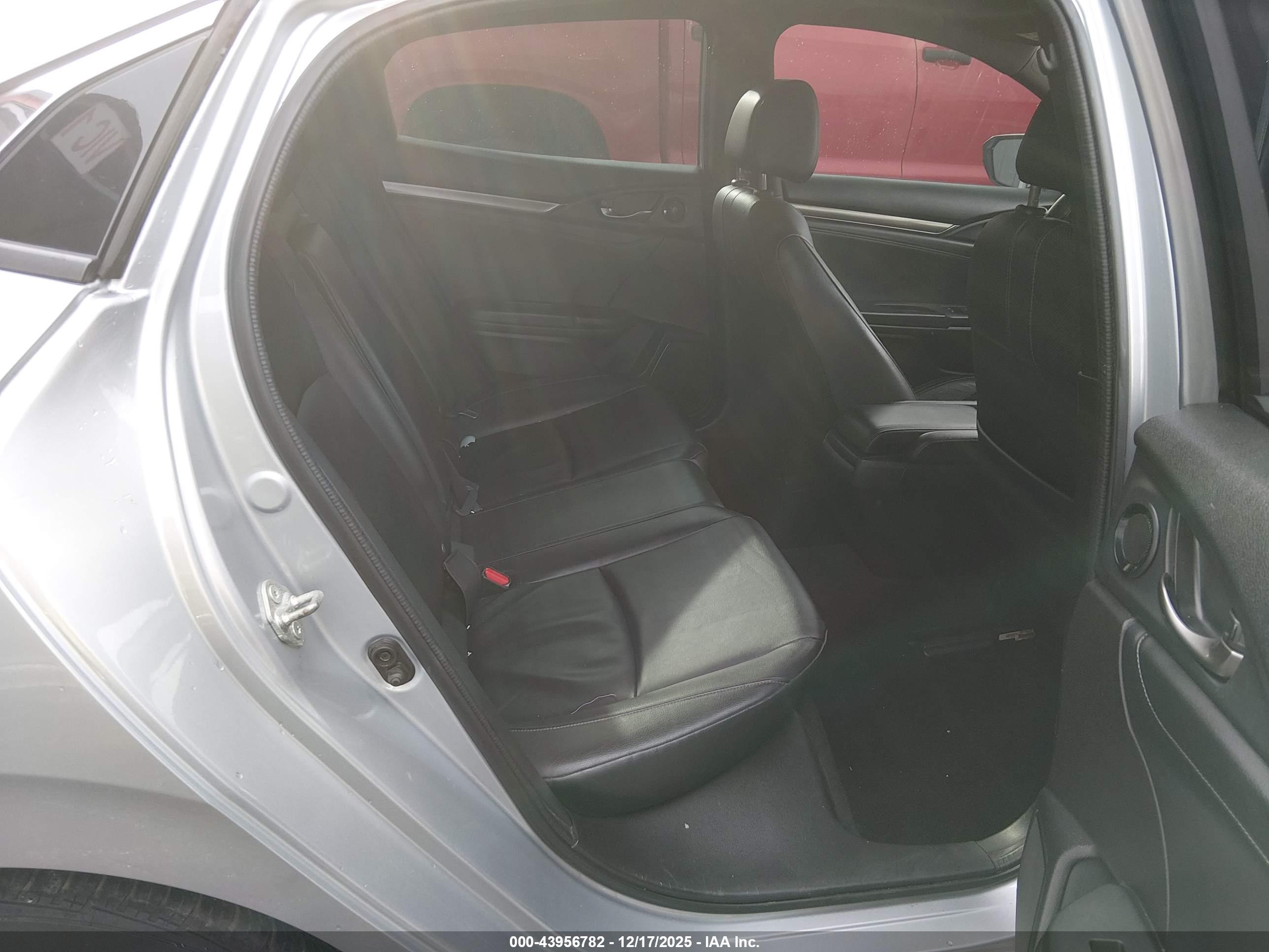 HONDA CIVIC image 8