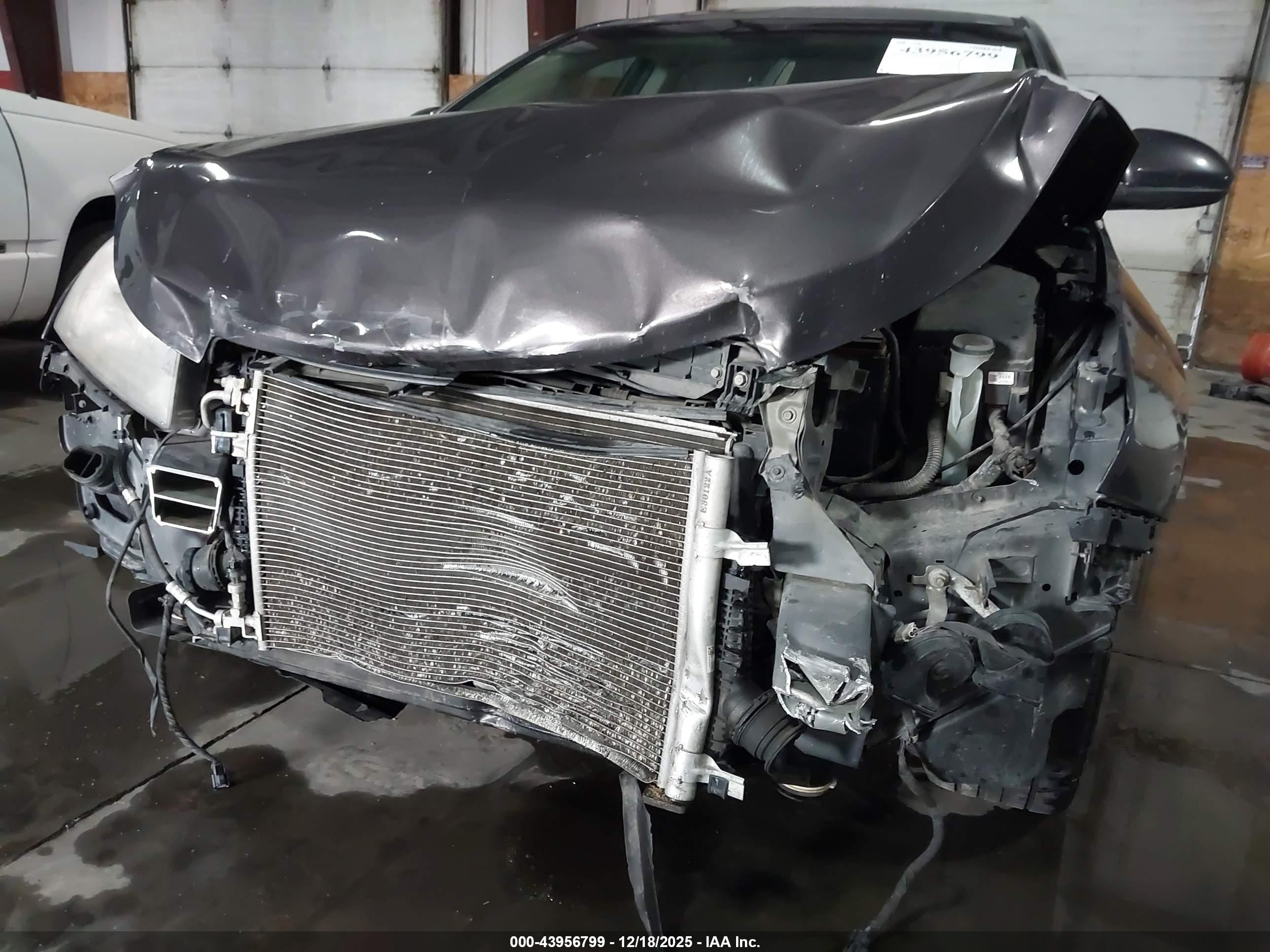 CHEVROLET CRUZE image 6