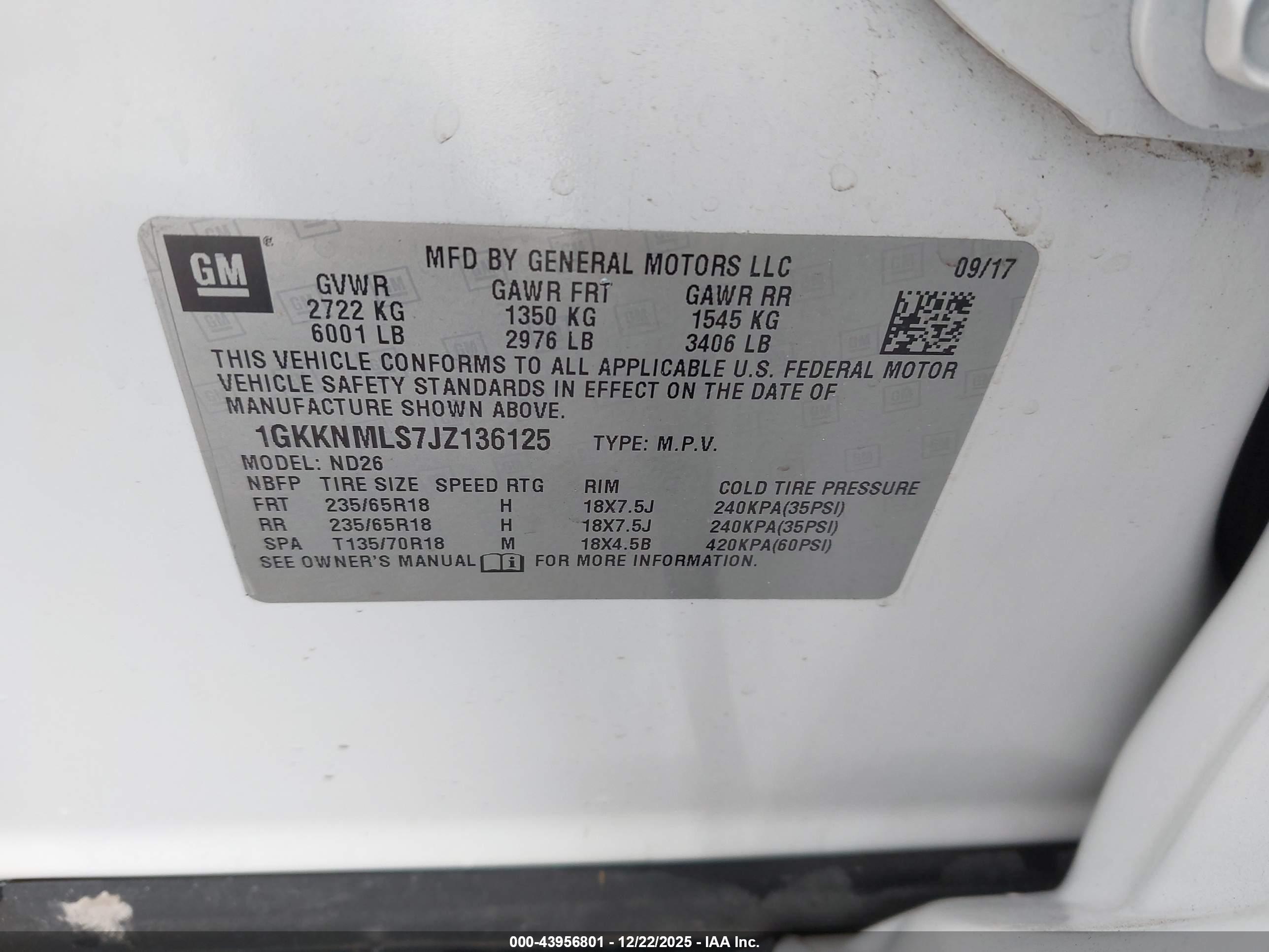 GMC ACADIA image 9