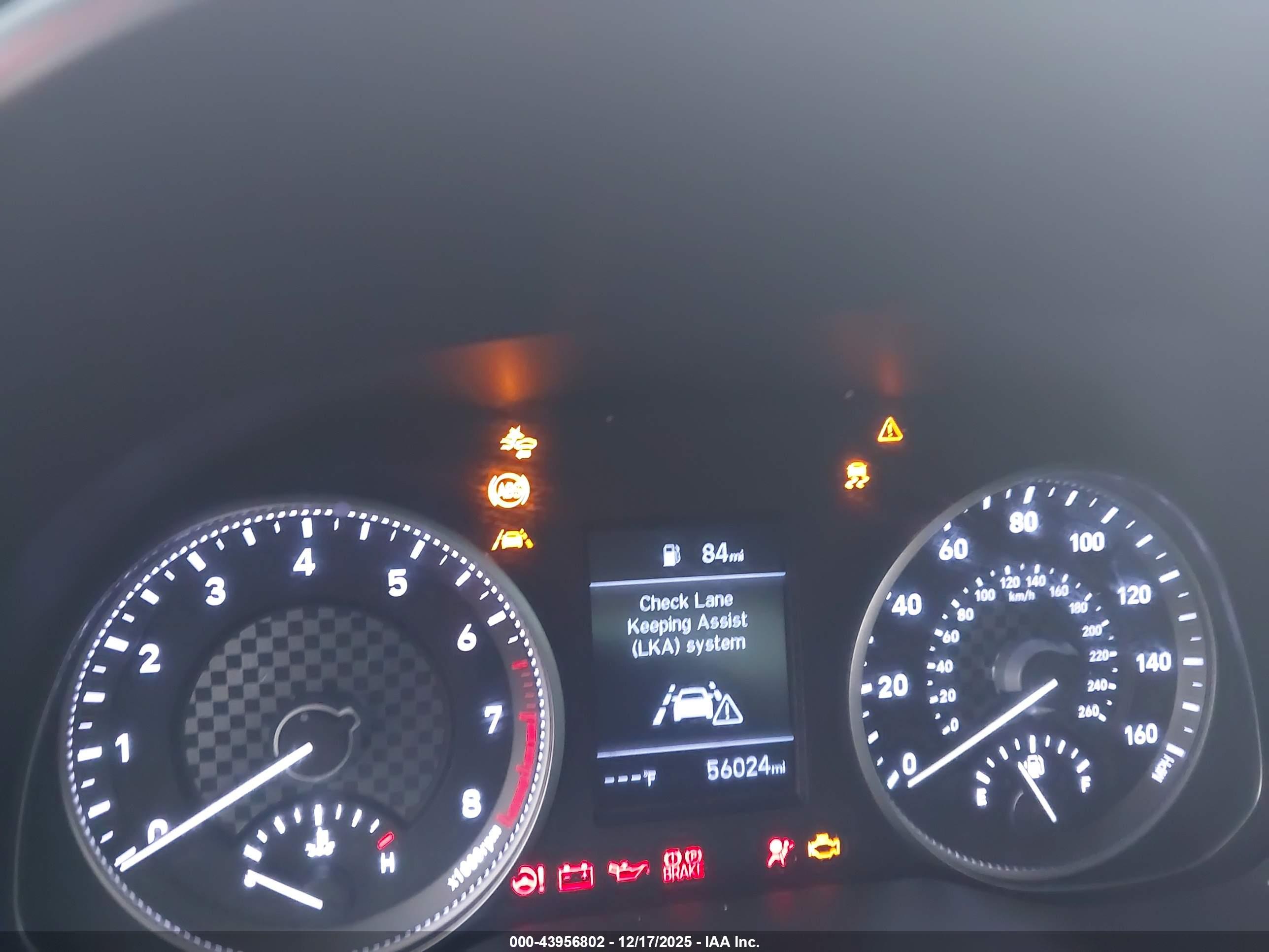 HYUNDAI ELANTRA image 7