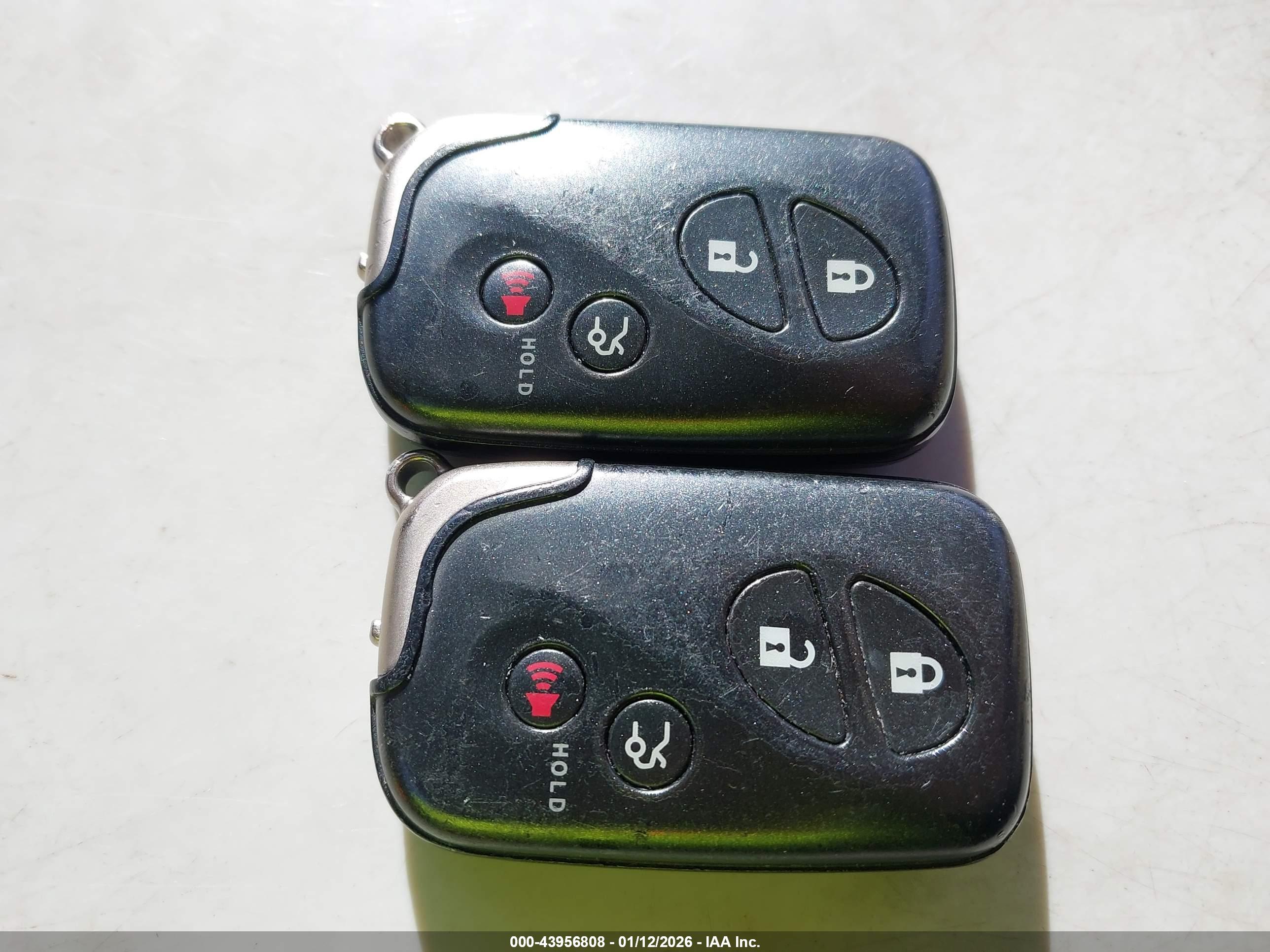 LEXUS ES image 11