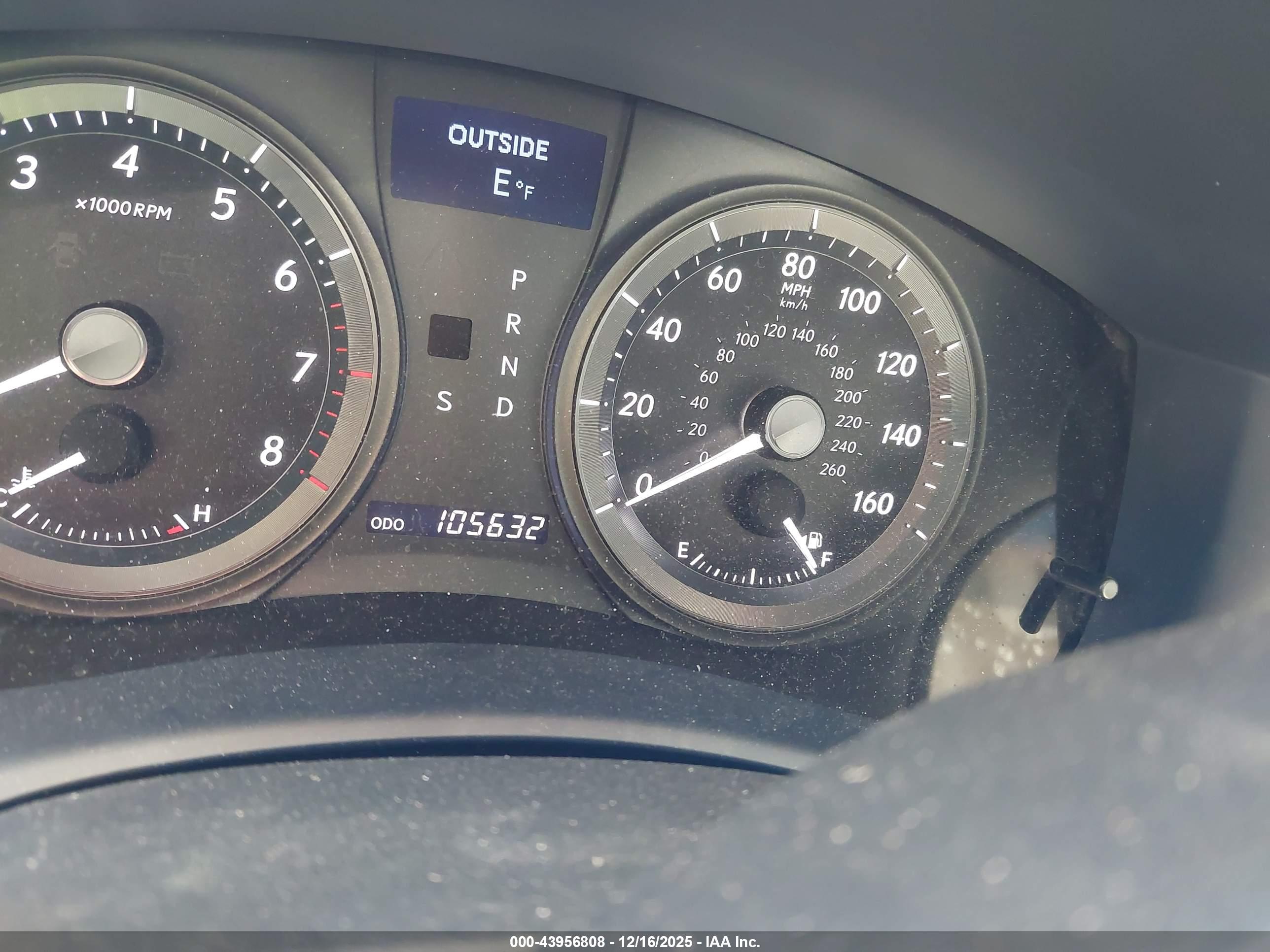 LEXUS ES image 7