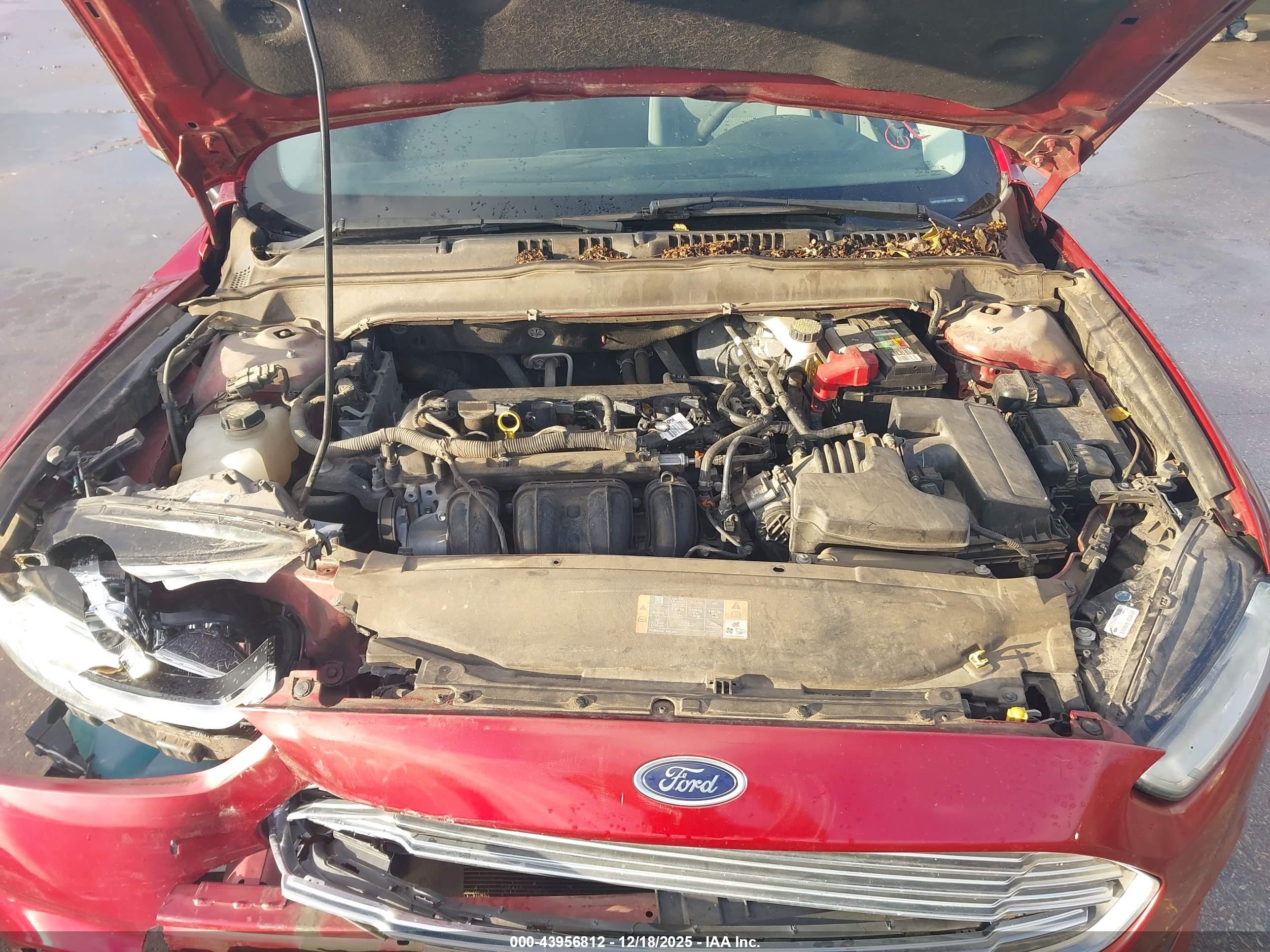 FORD FUSION image 10