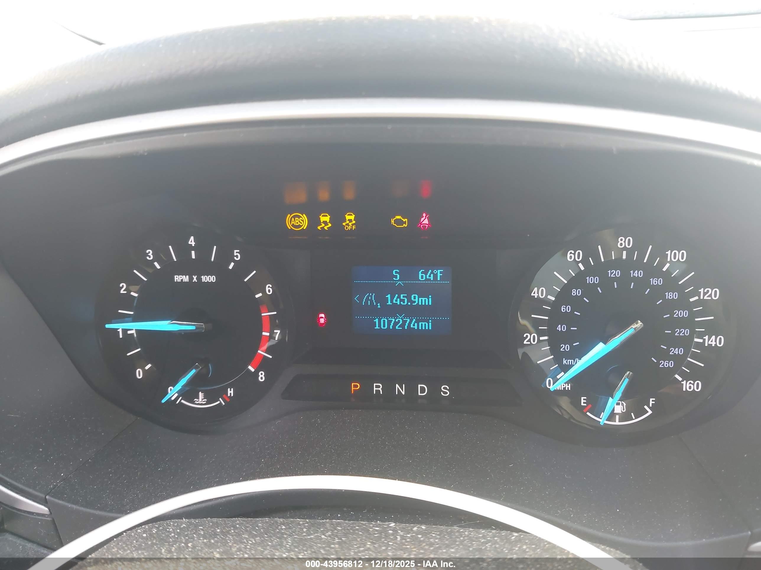FORD FUSION image 7