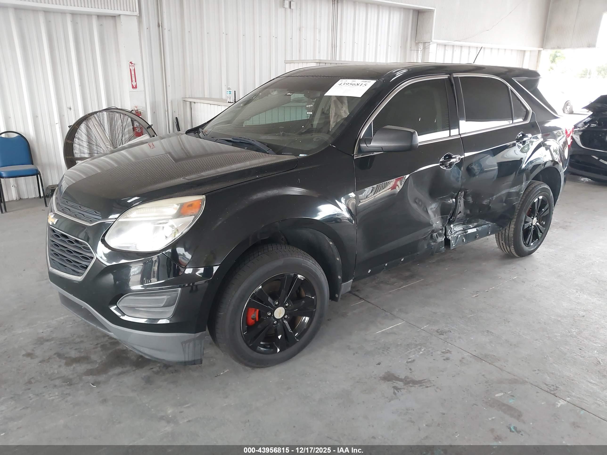 CHEVROLET EQUINOX image 2