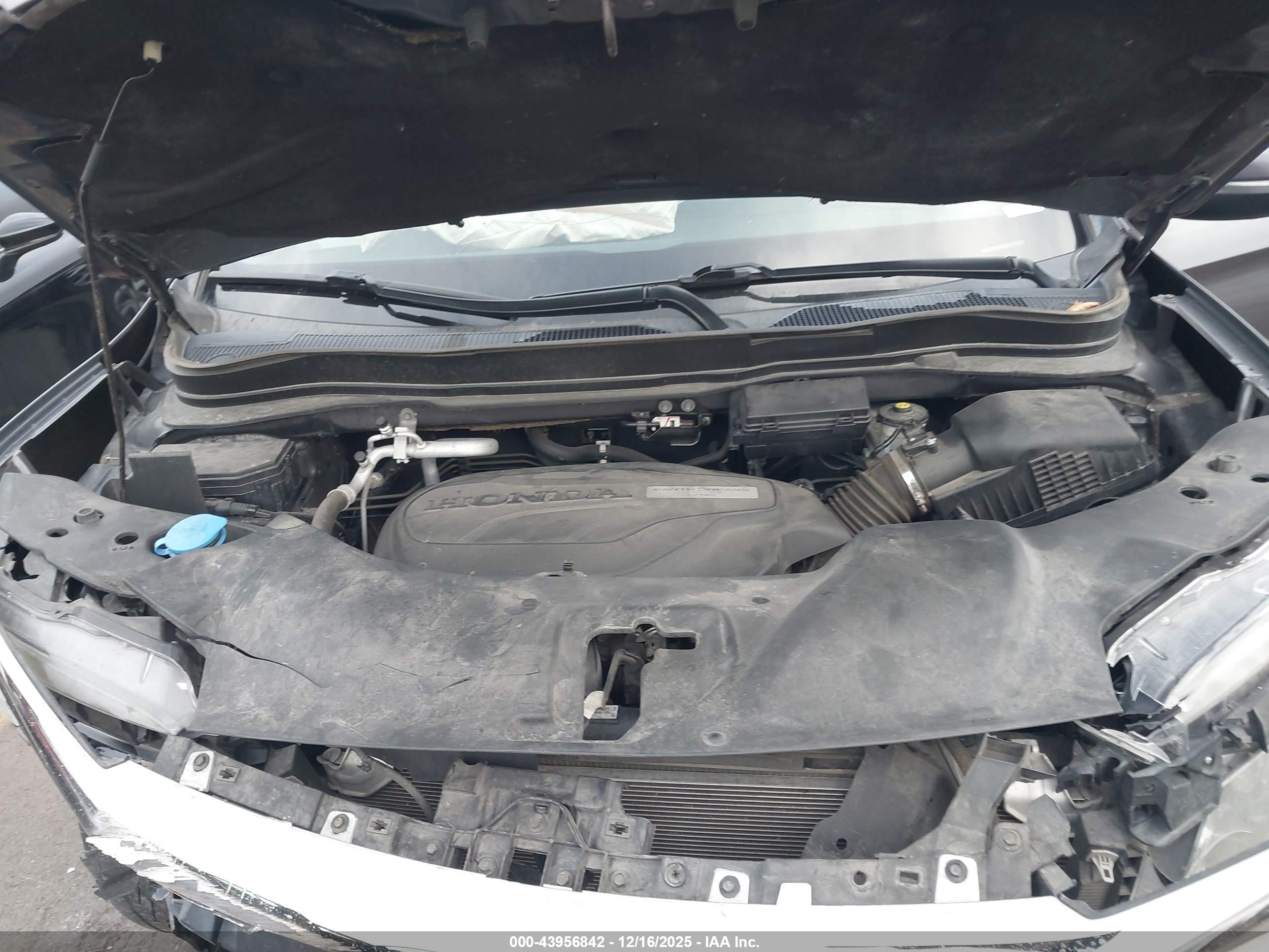 HONDA PILOT image 10
