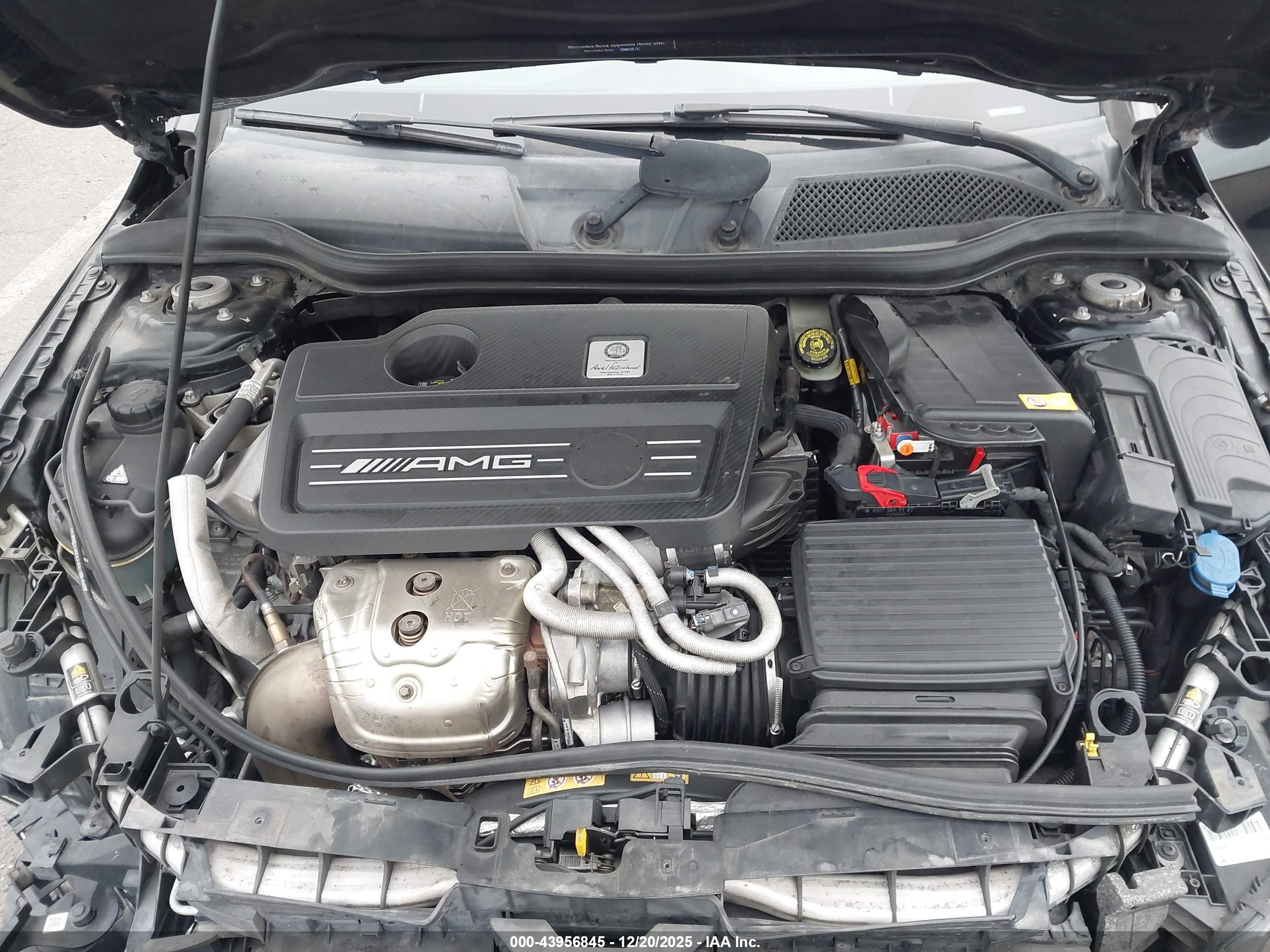 MERCEDES-BENZ CLA image 10