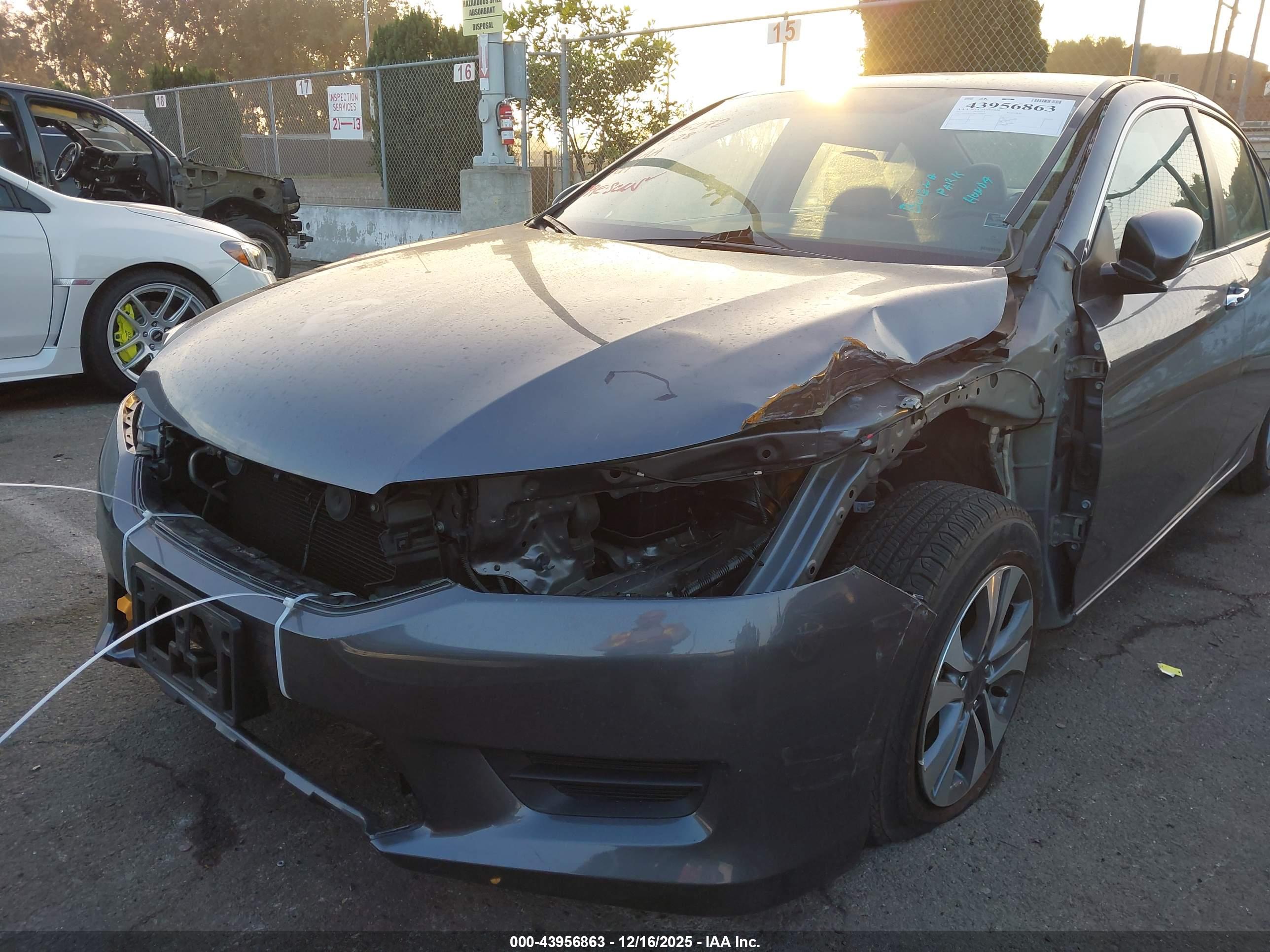 HONDA ACCORD image 6