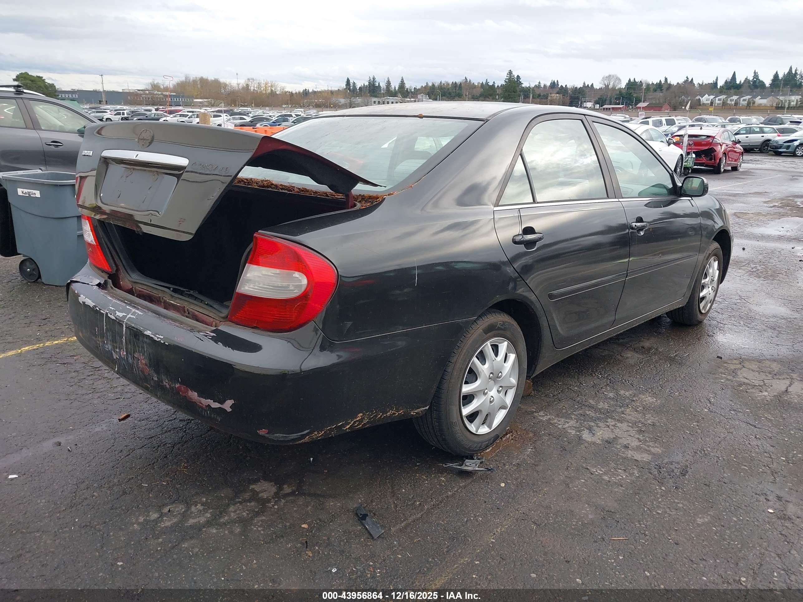 TOYOTA CAMRY image 4