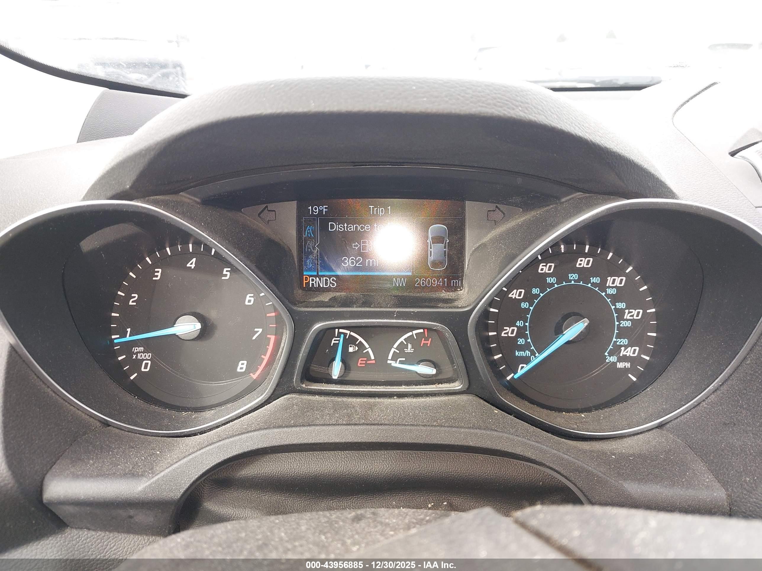 FORD ESCAPE image 7