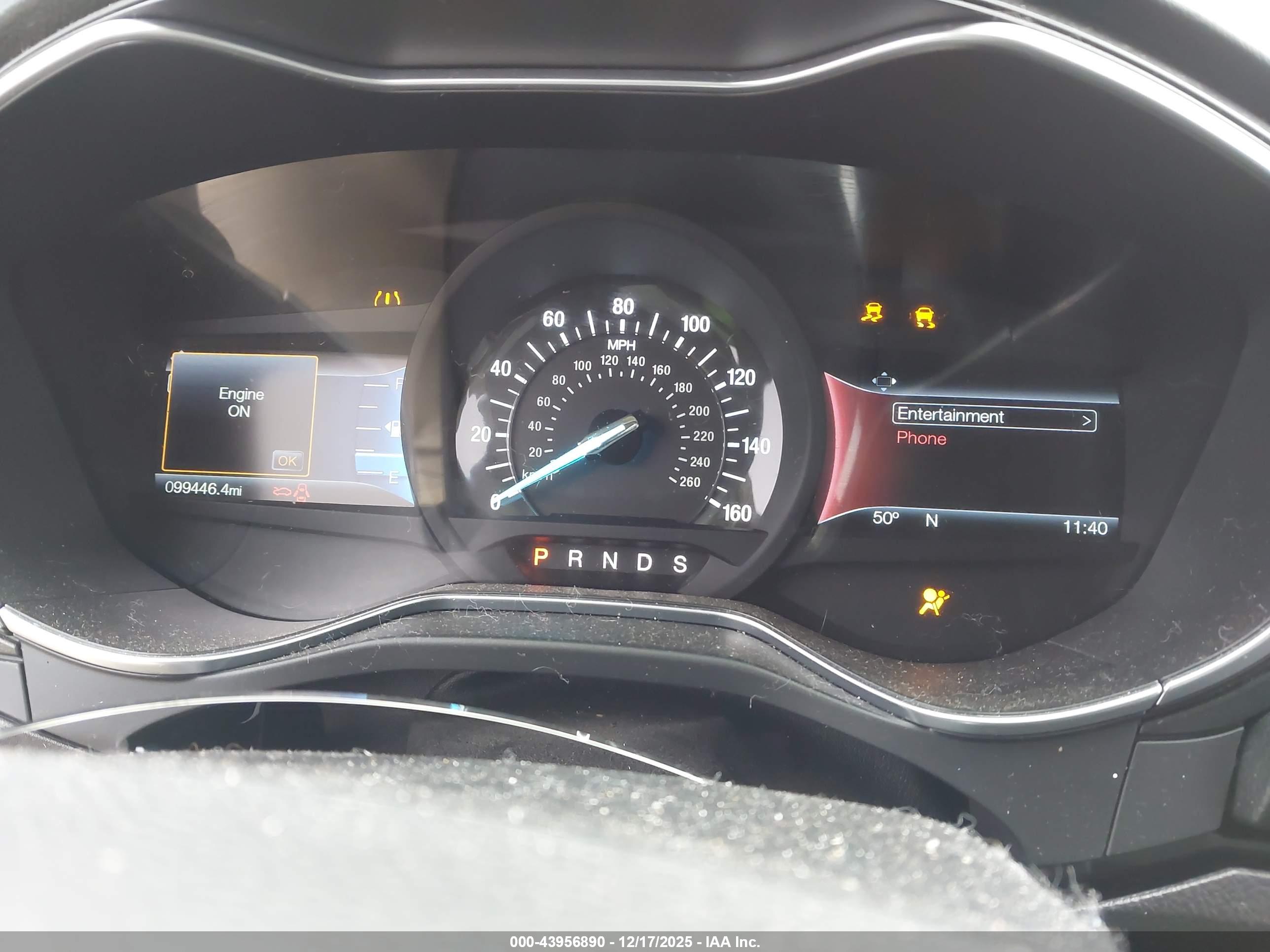 FORD FUSION image 7