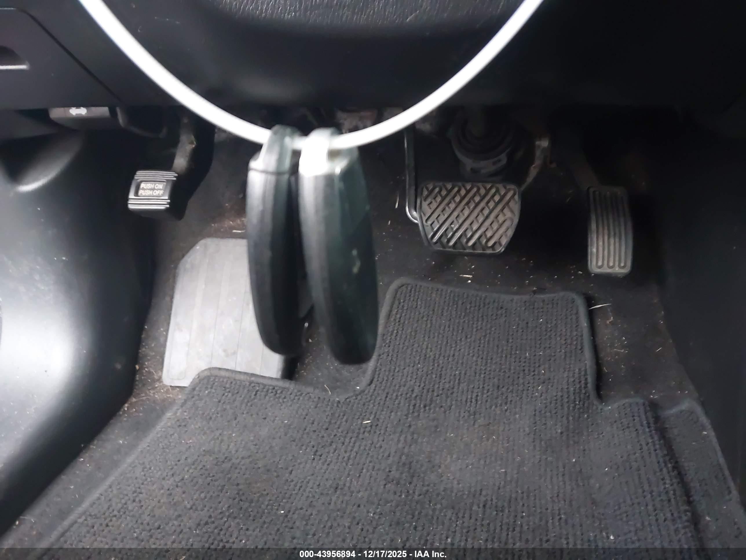 NISSAN PATHFINDER image 11
