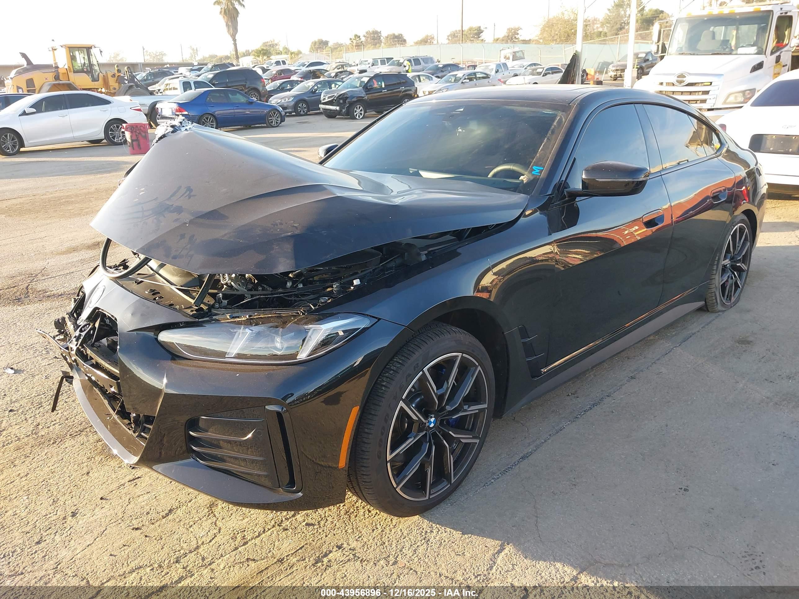 BMW I4 image 2