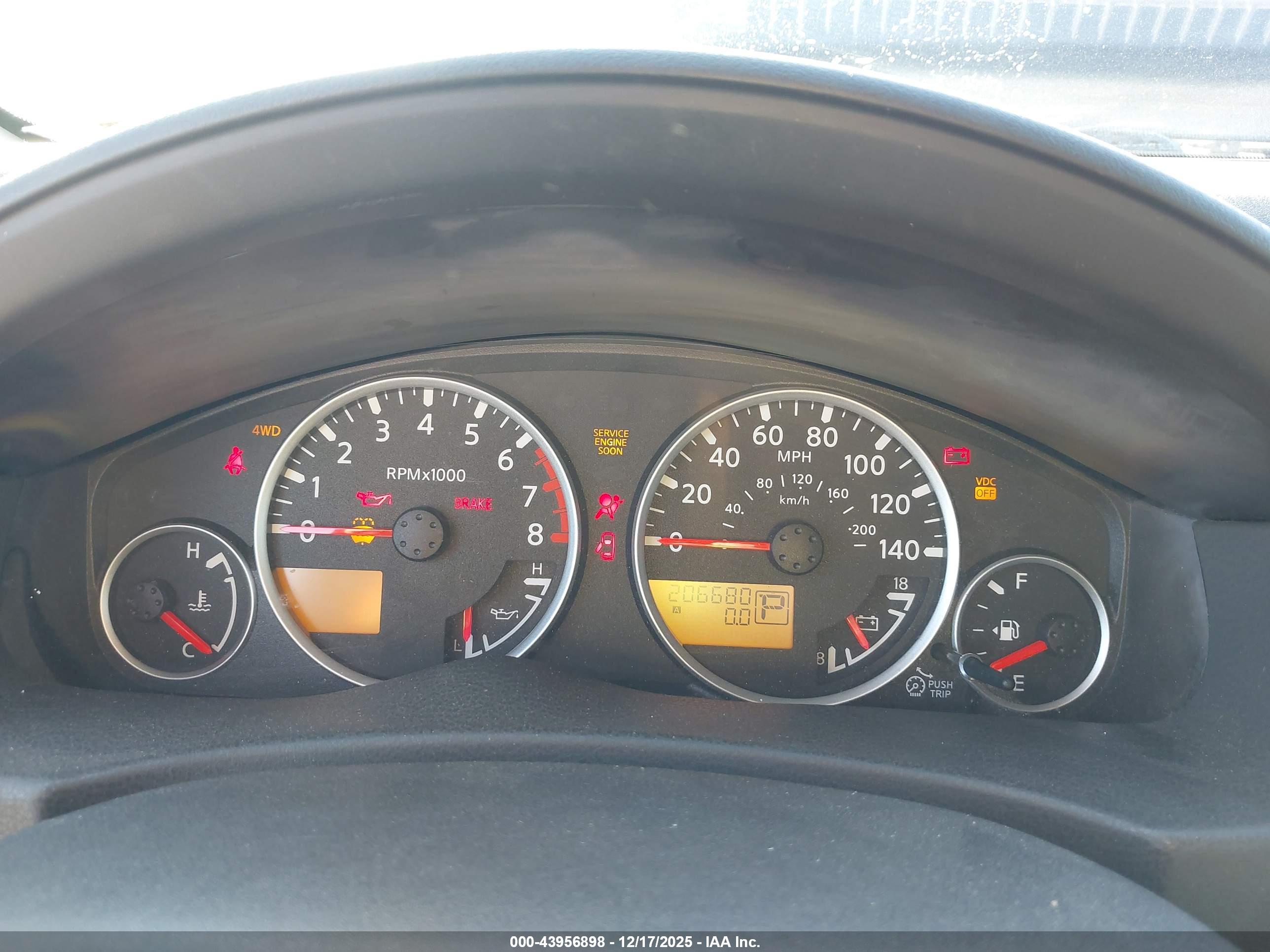 NISSAN PATHFINDER image 7