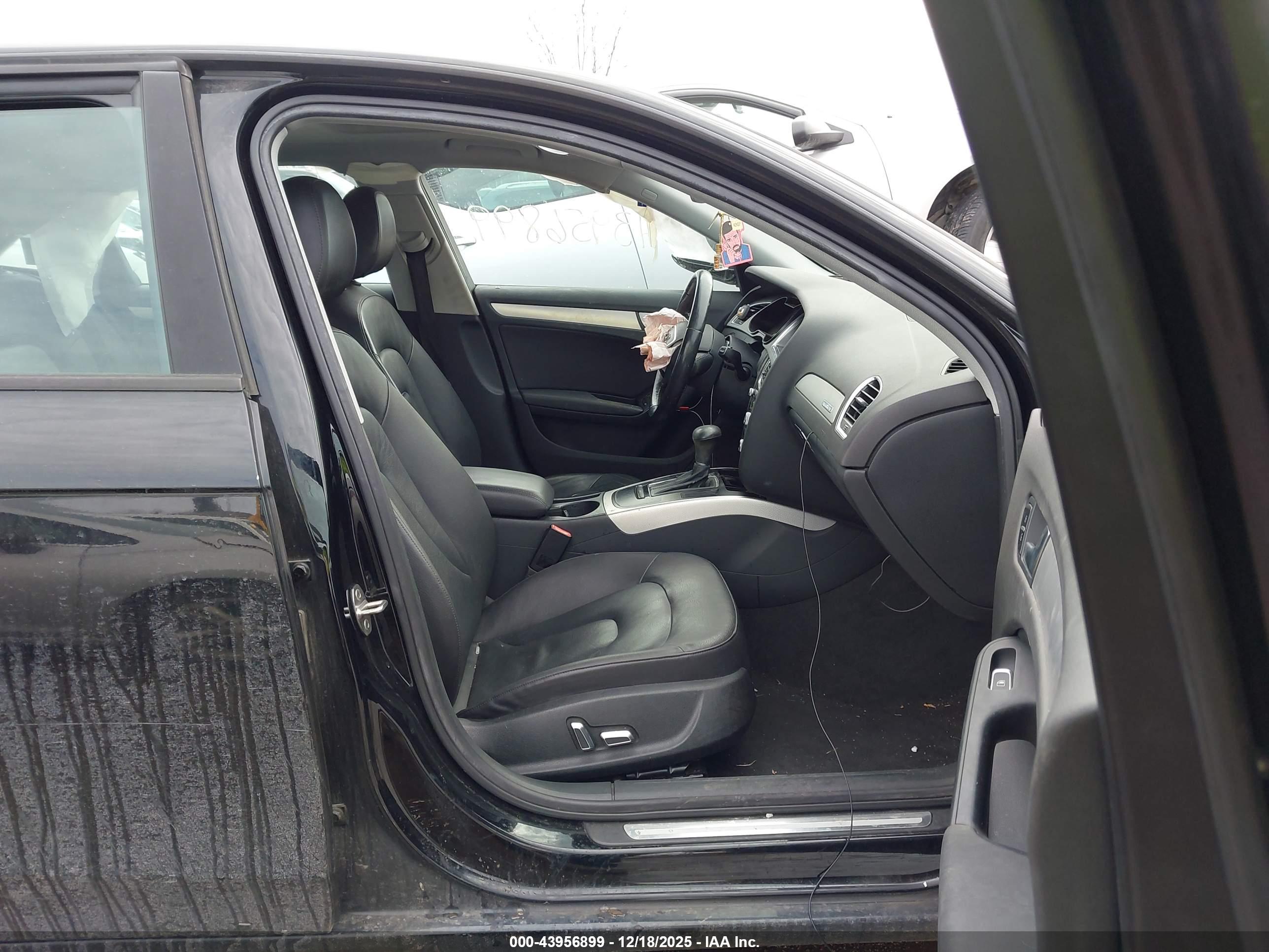 AUDI A4 image 5