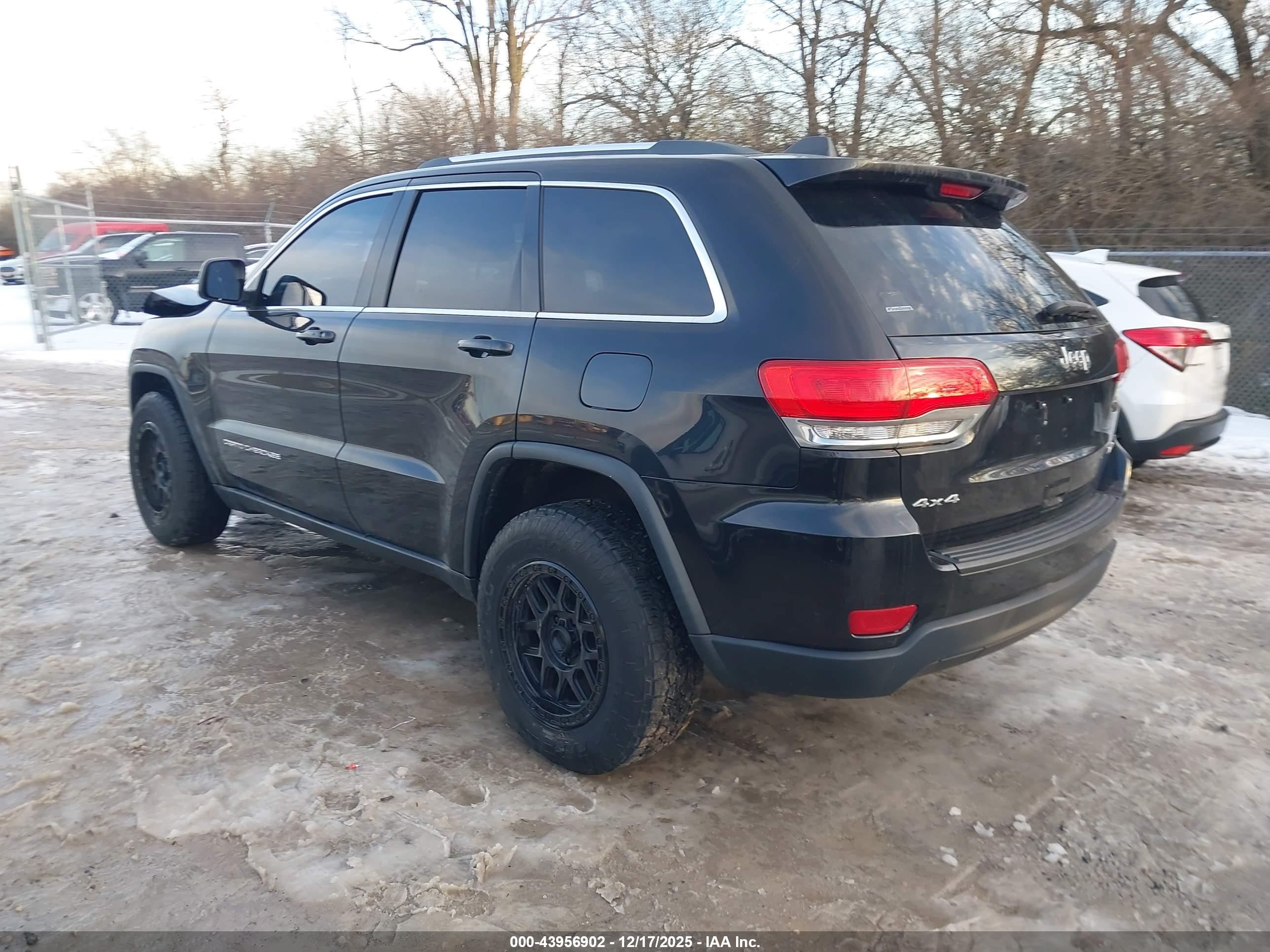 JEEP GRAND image 3