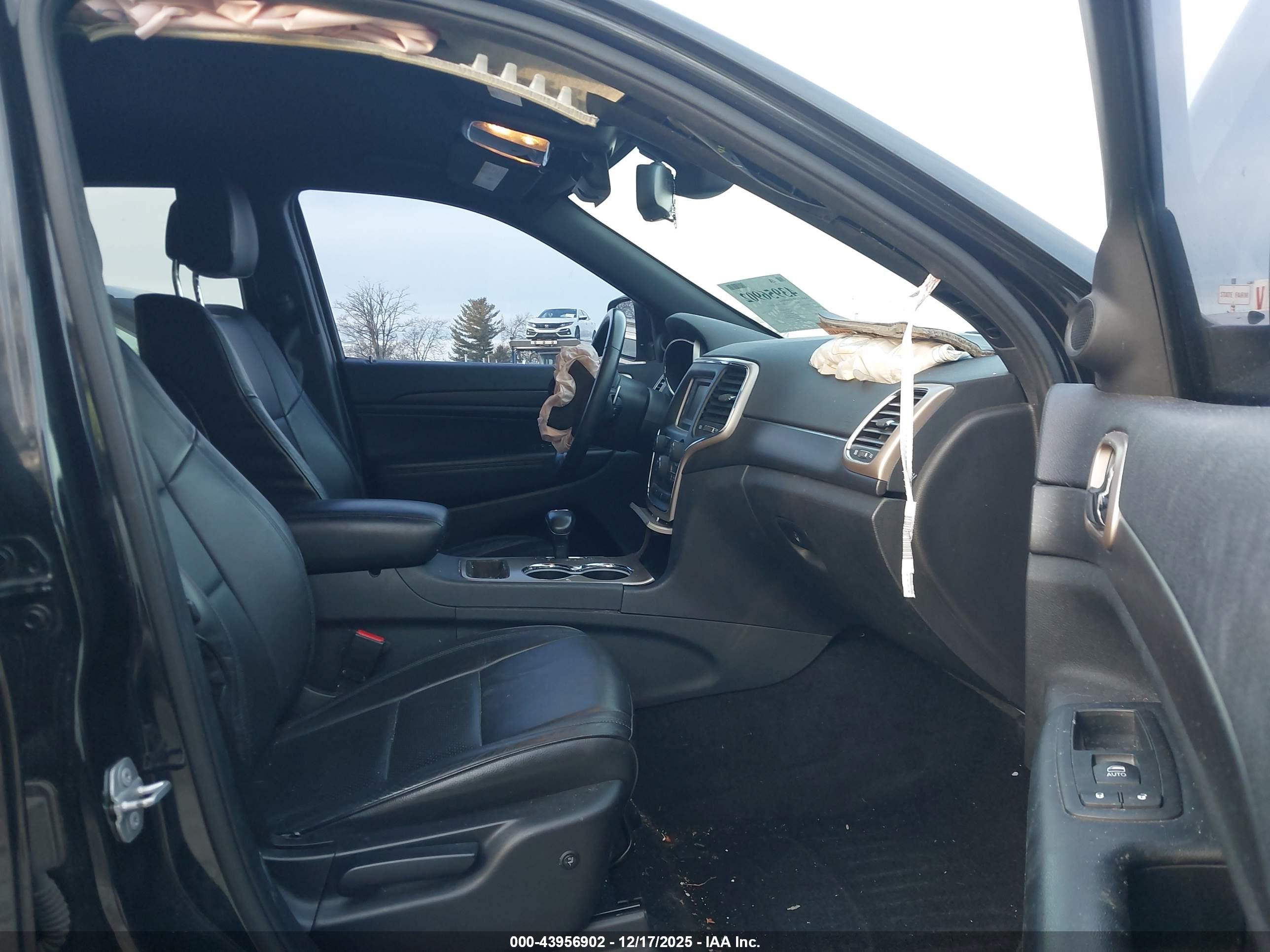 JEEP GRAND image 5