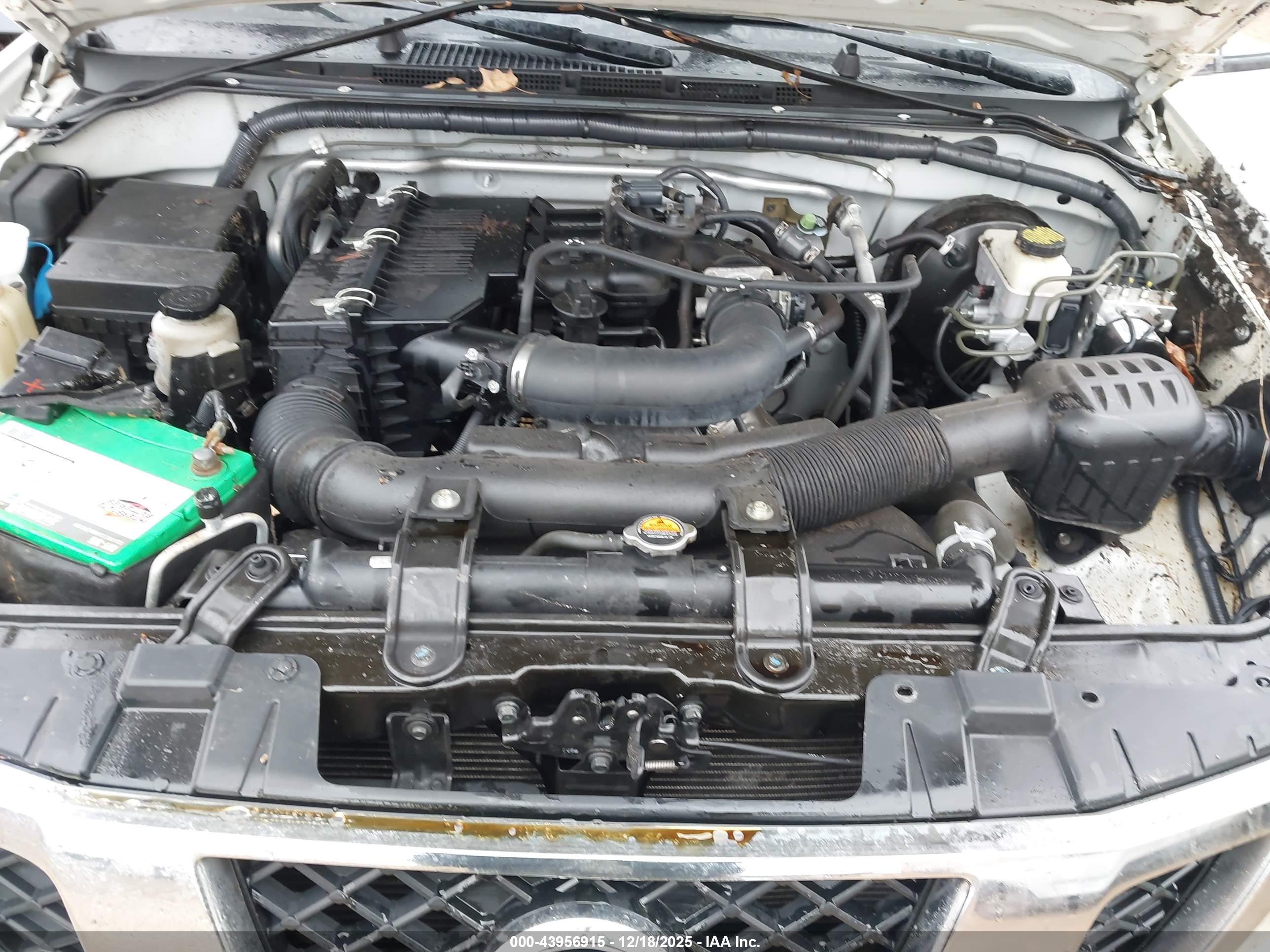 NISSAN FRONTIER image 10