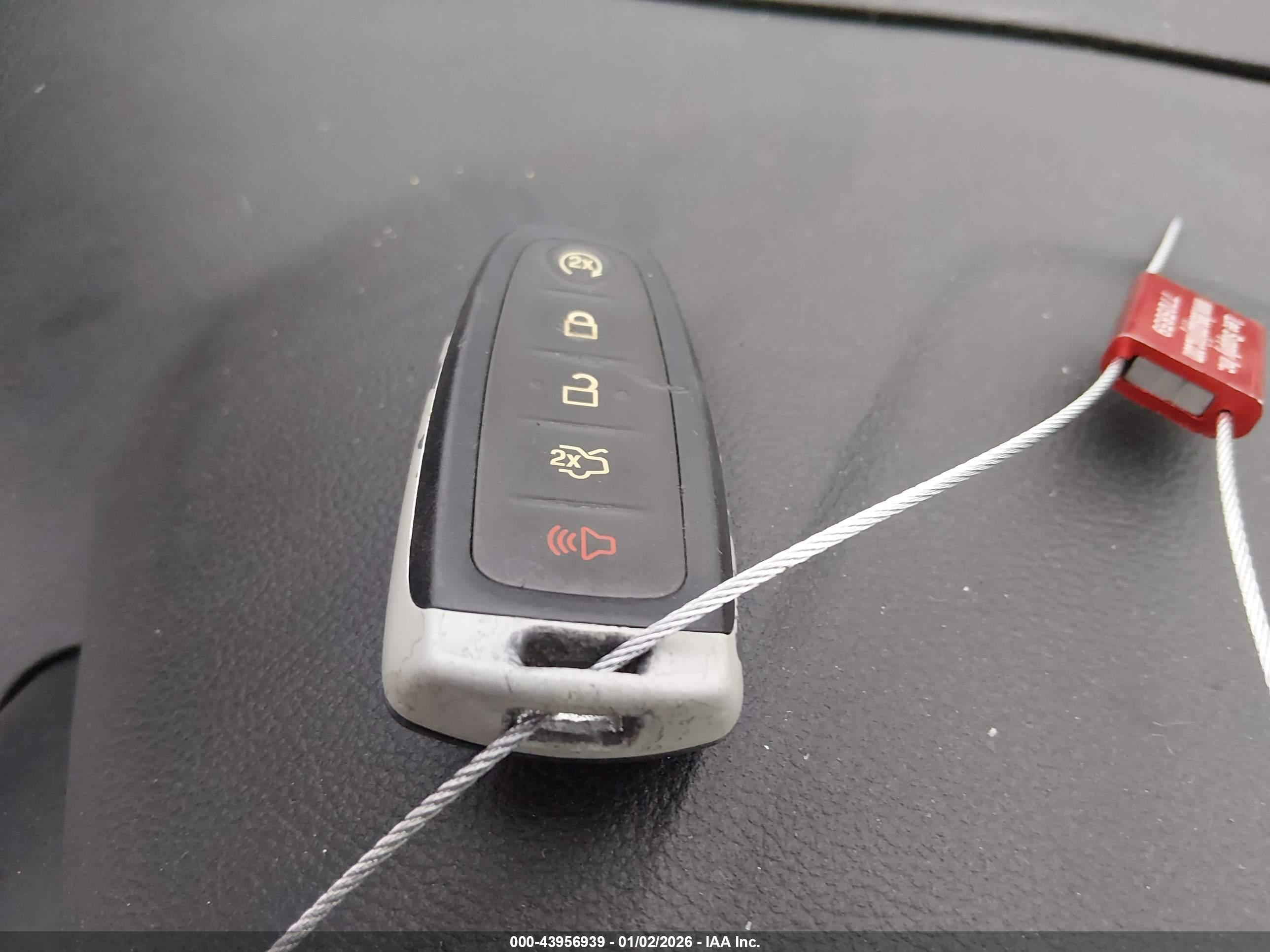 FORD ESCAPE image 11